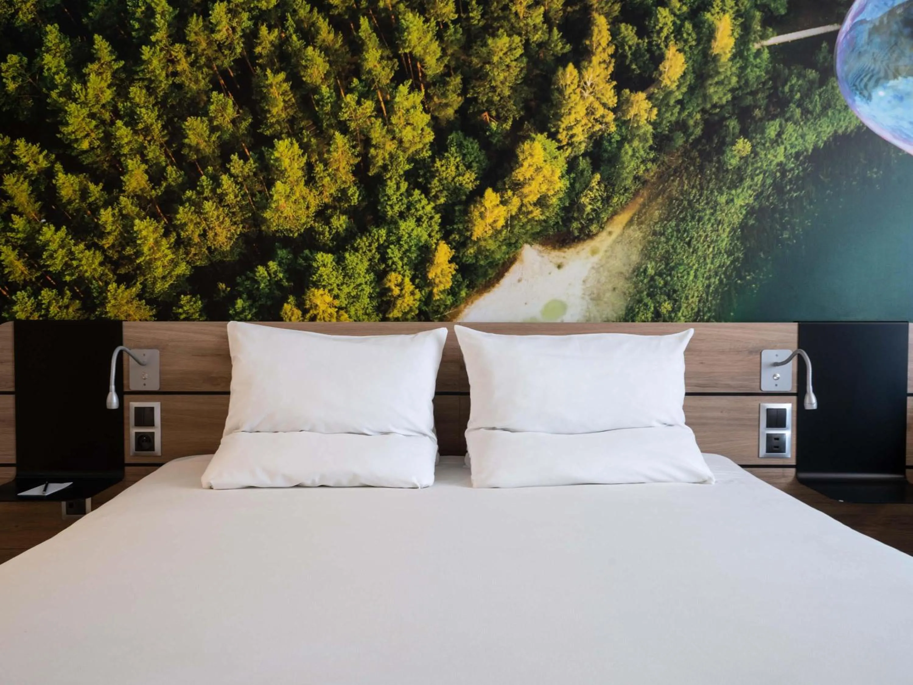 Bedroom, Bed in Novotel Vilnius Centre