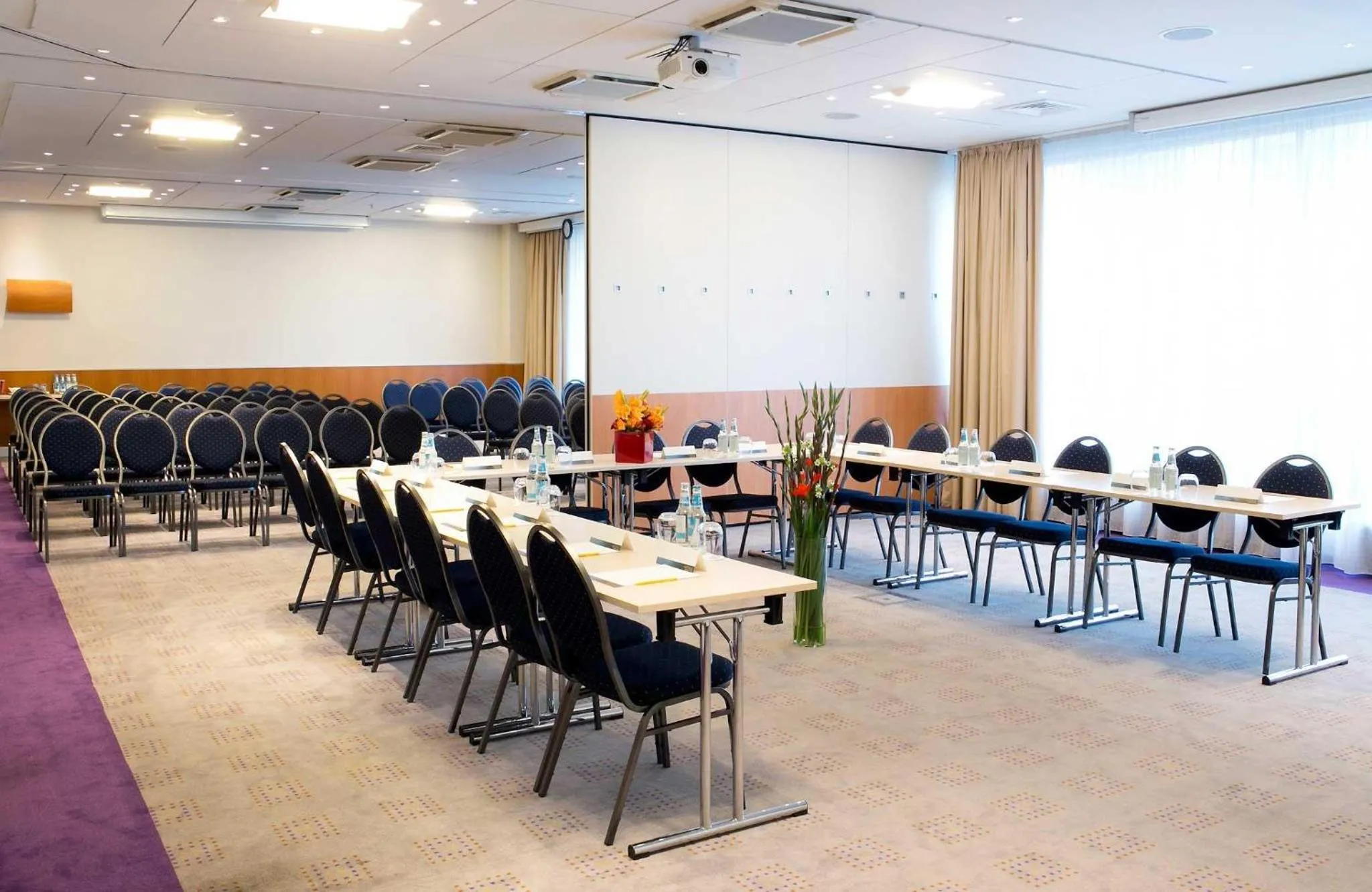 Meeting/conference room in Novotel Vilnius Centre
