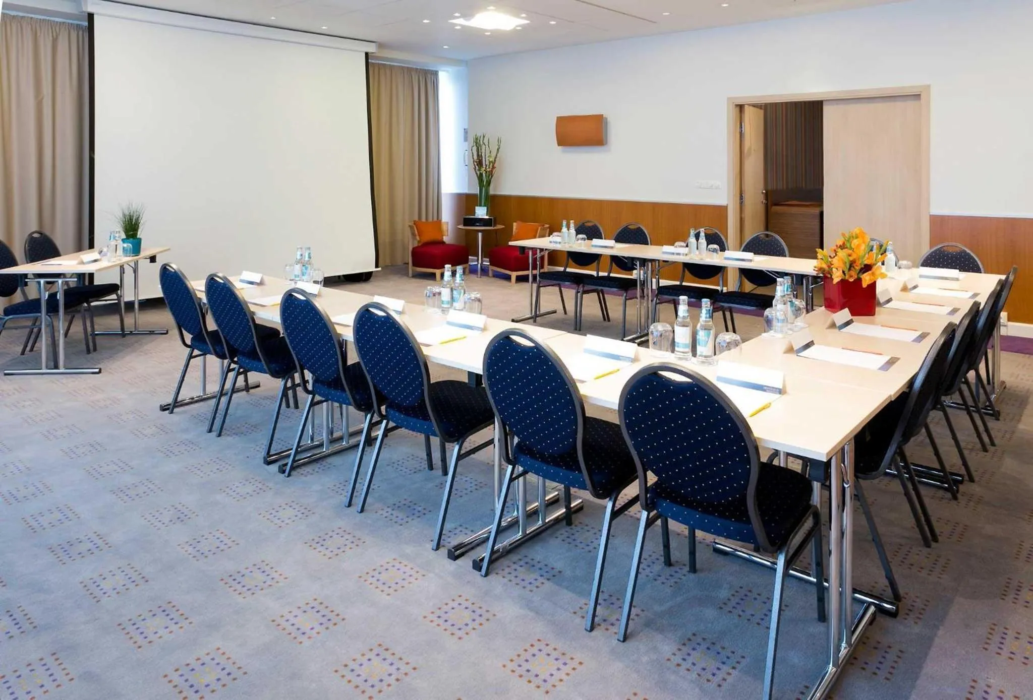 Meeting/conference room in Novotel Vilnius Centre