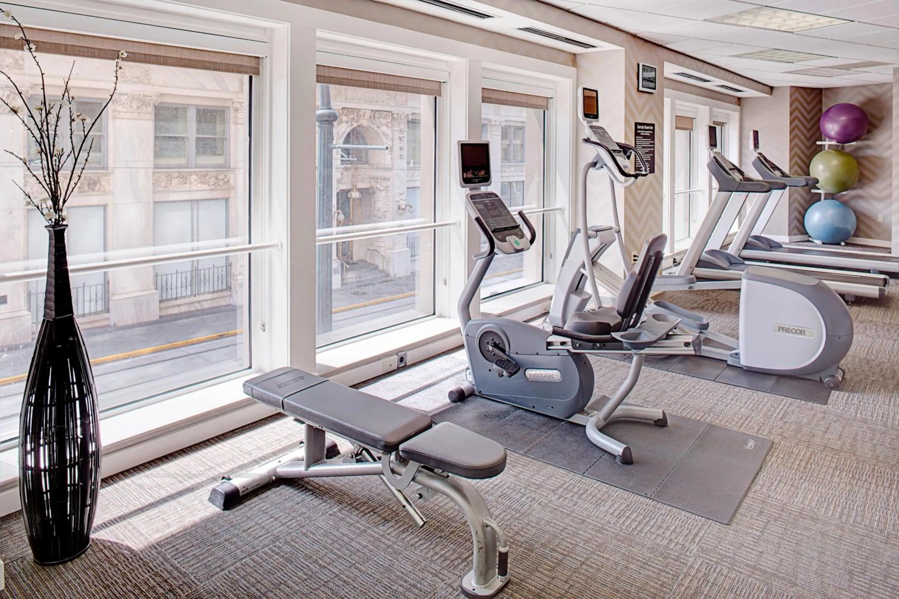 Fitness centre/facilities in Residence Inn Atlanta Downtown