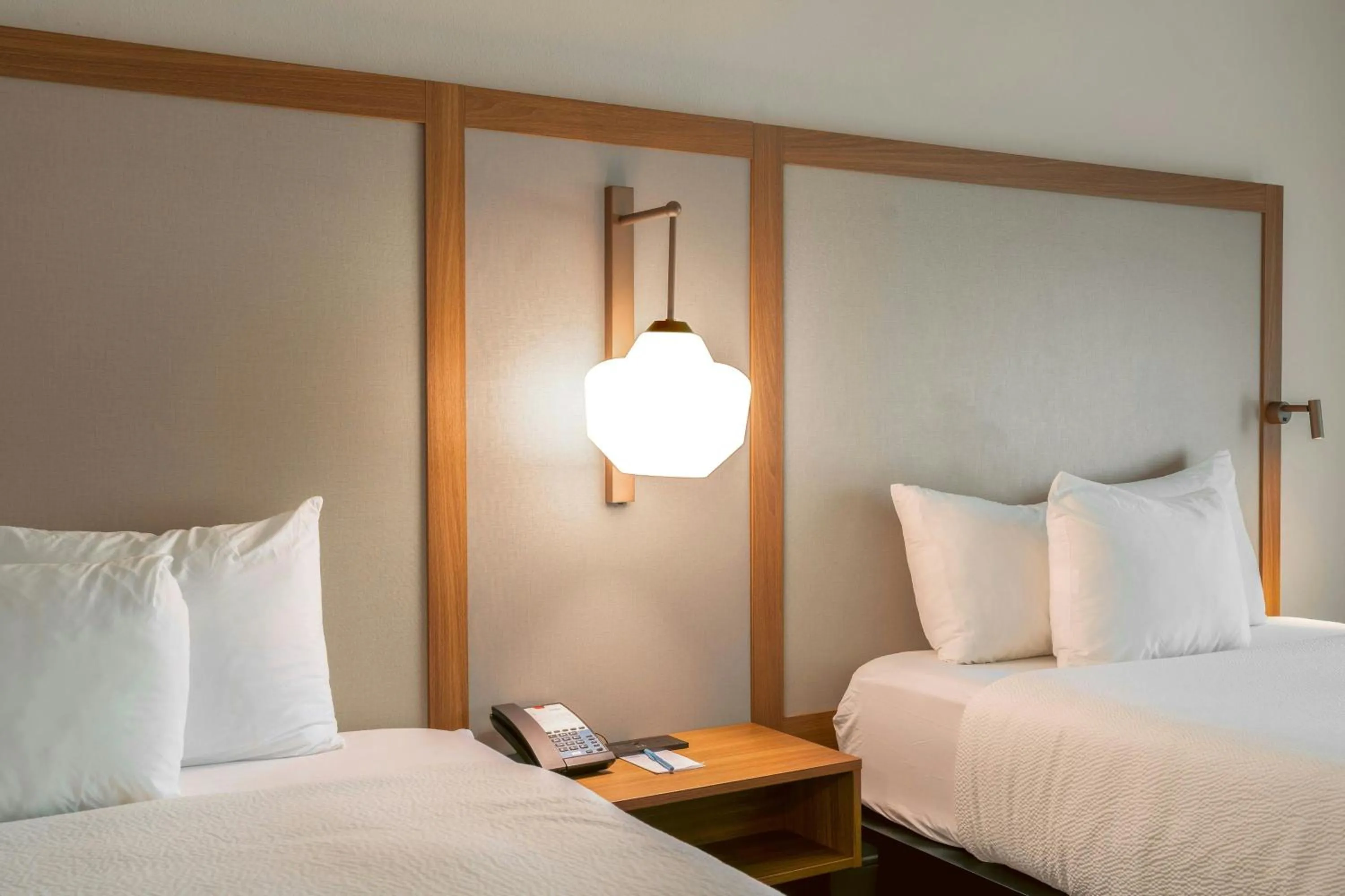 Photo of the whole room, Bed in Fairfield Inn & Suites by Marriott Atlanta Kennesaw