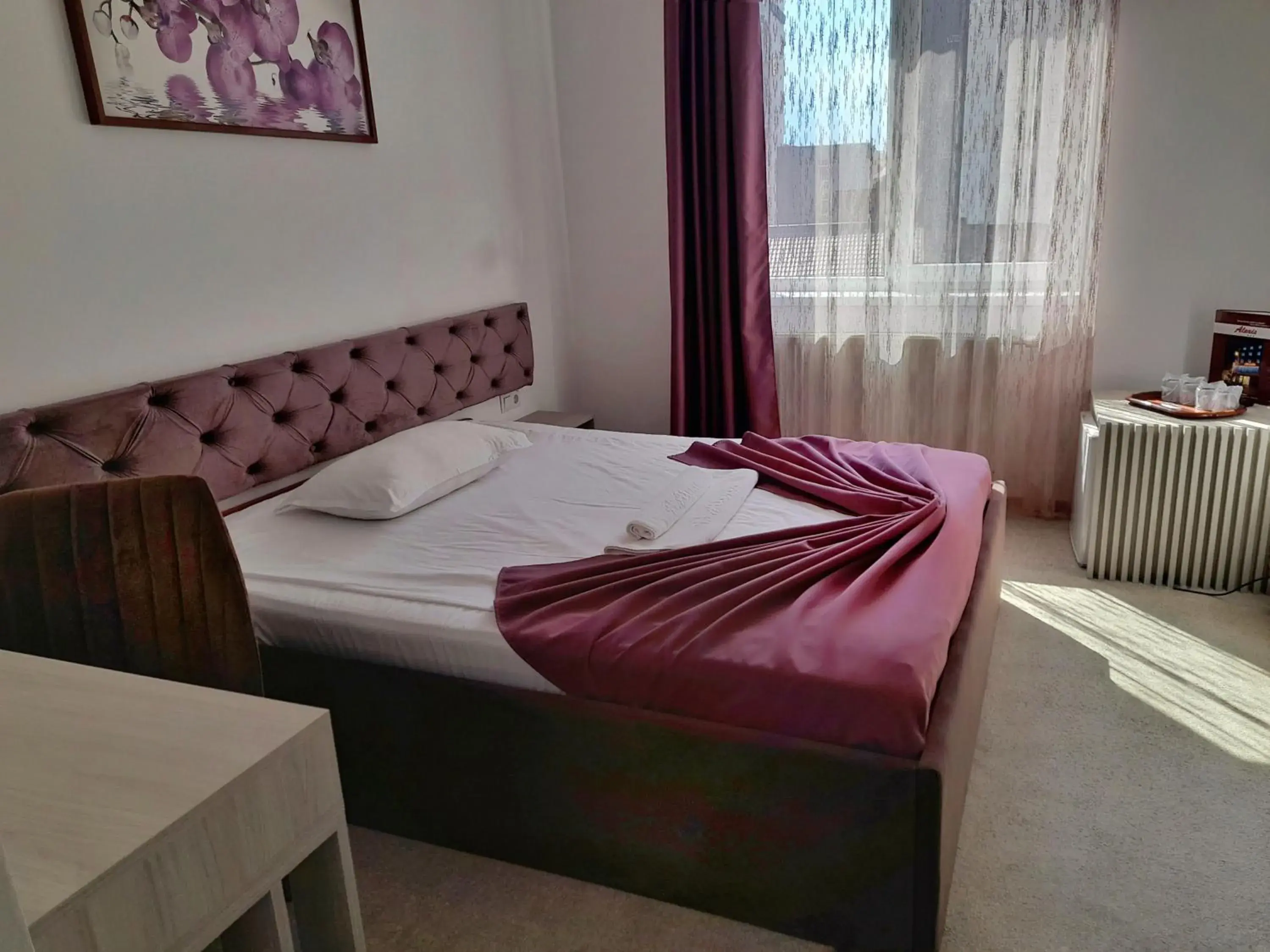 Decorative detail, Bed in Hotel Alexis Decorative detail, Bed in Hotel Alexis