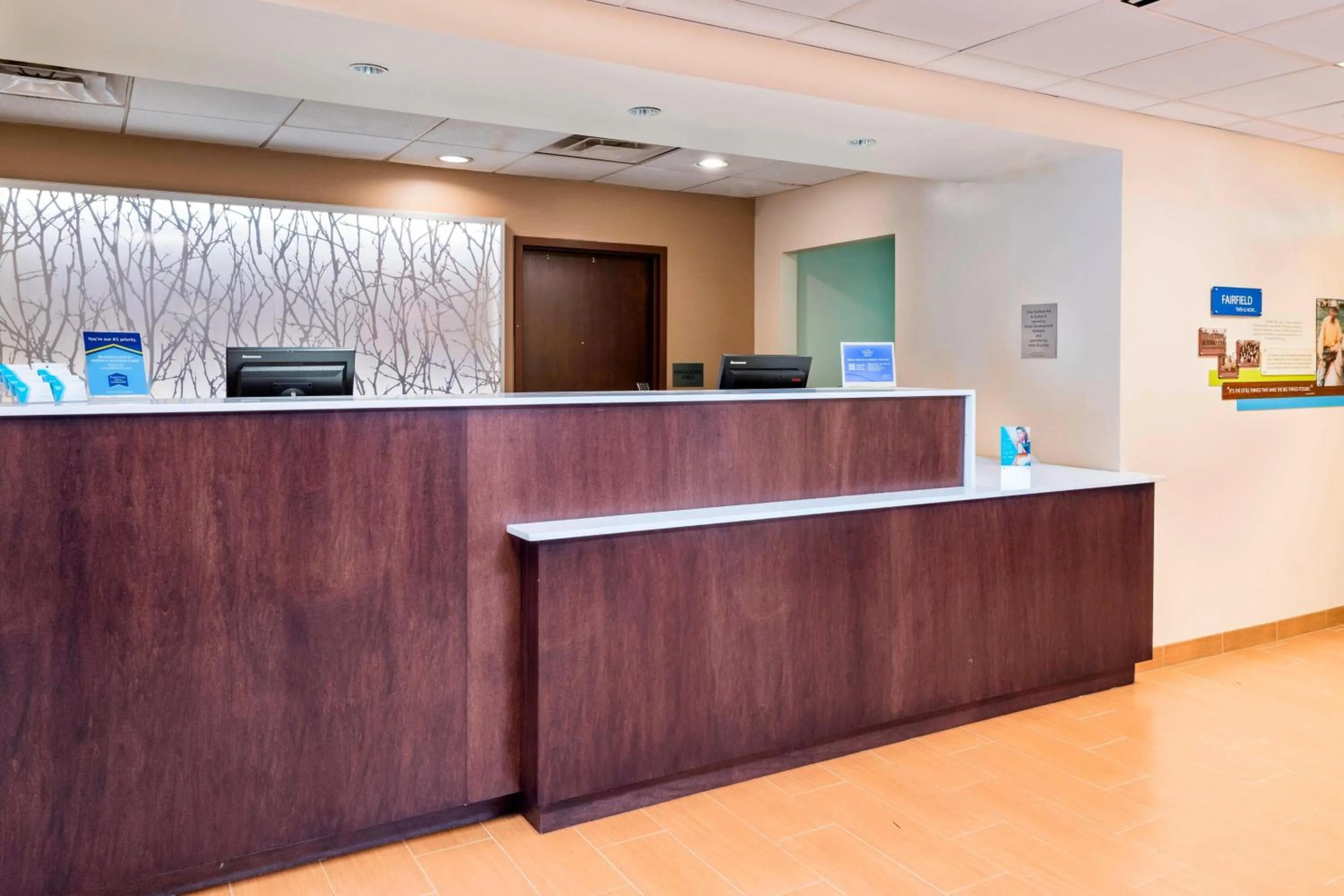 Lobby or reception in Fairfield Inn & Suites by Marriott Atlanta Perimeter Center