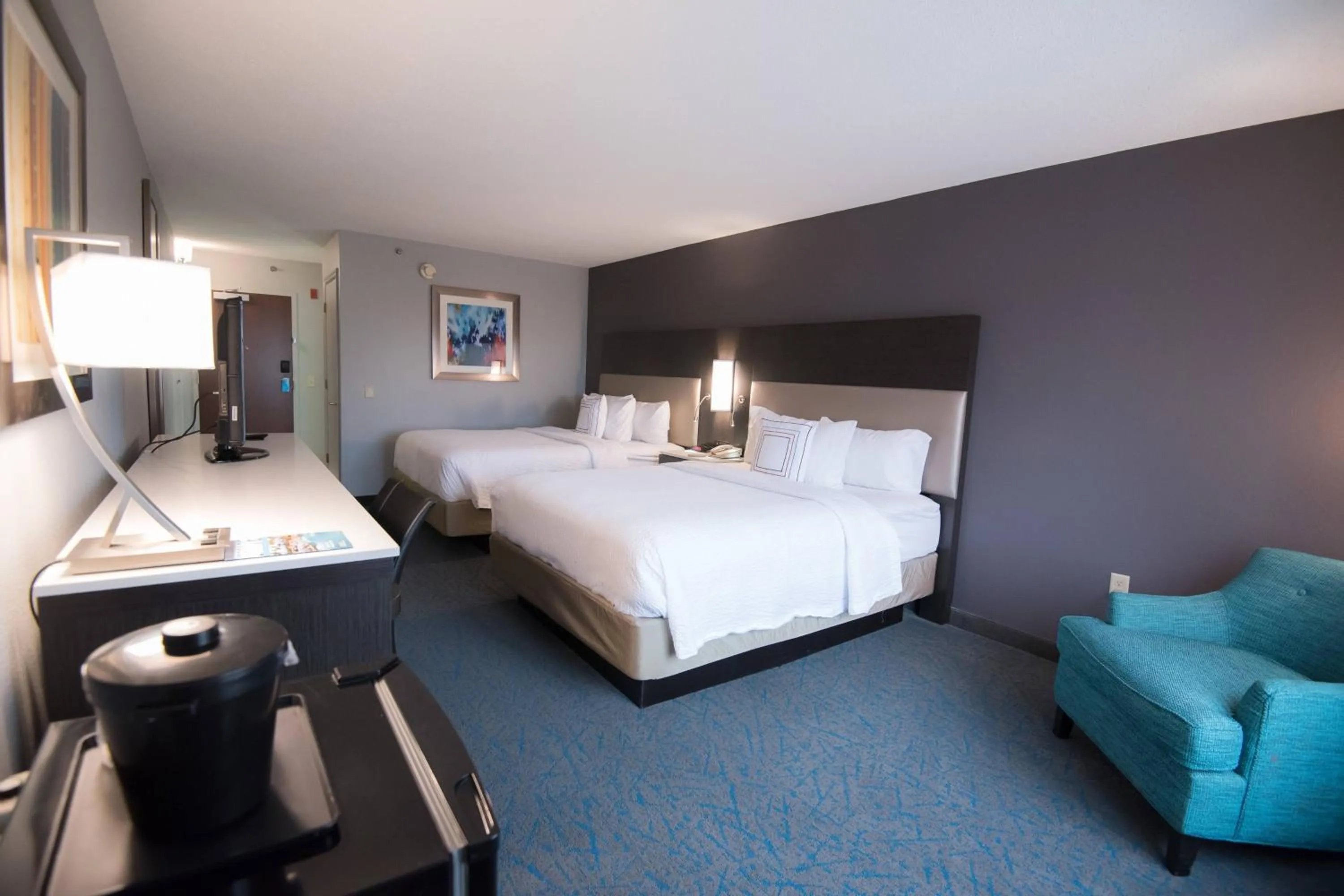Bedroom, Bed in Fairfield Inn & Suites Atlanta Airport North