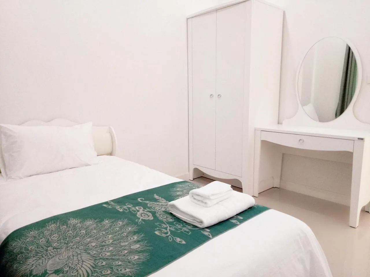 Bed in Baan Rabiengkao Hua Hin