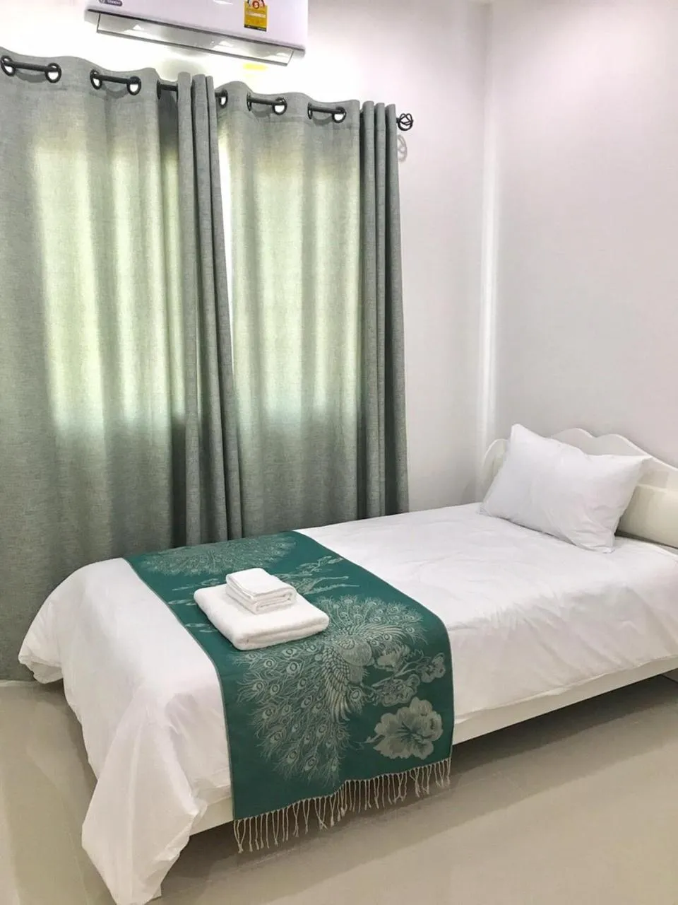 Bed in Baan Rabiengkao Hua Hin