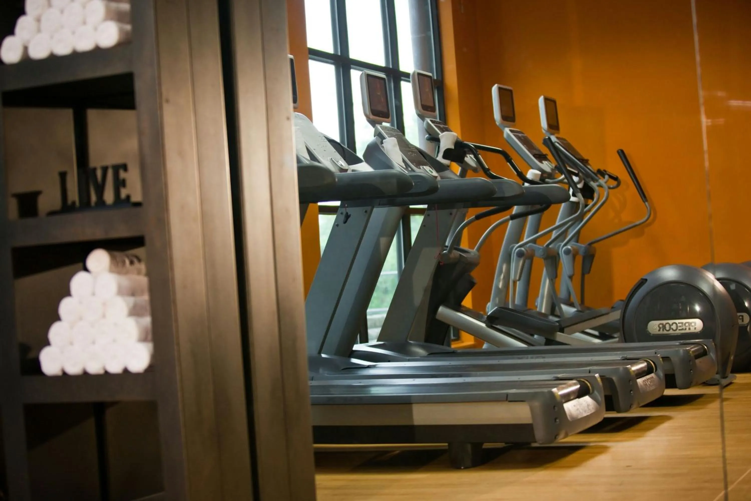 Fitness centre/facilities in Renaissance Austin Hotel