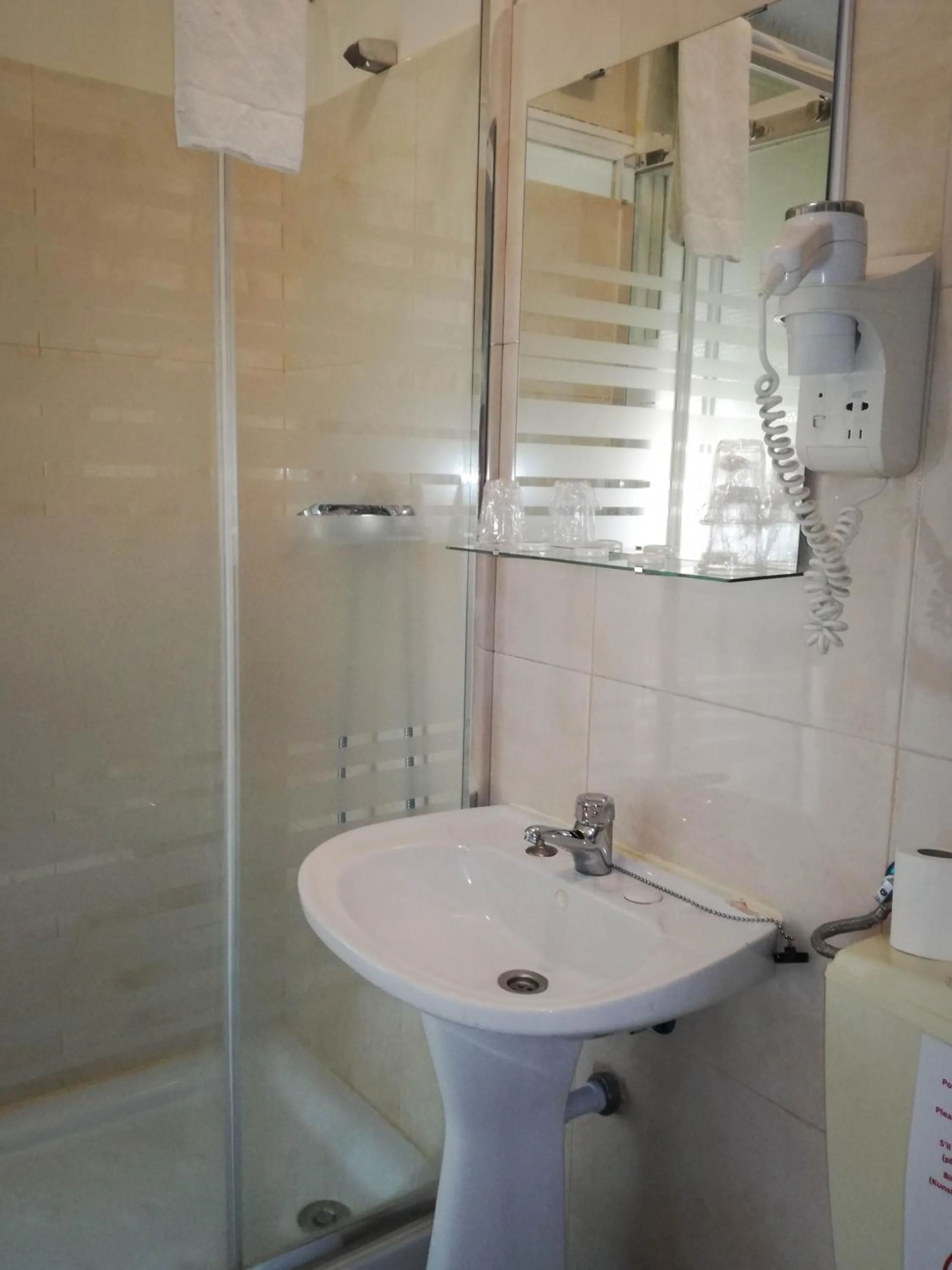 Bathroom in Residencial Lord