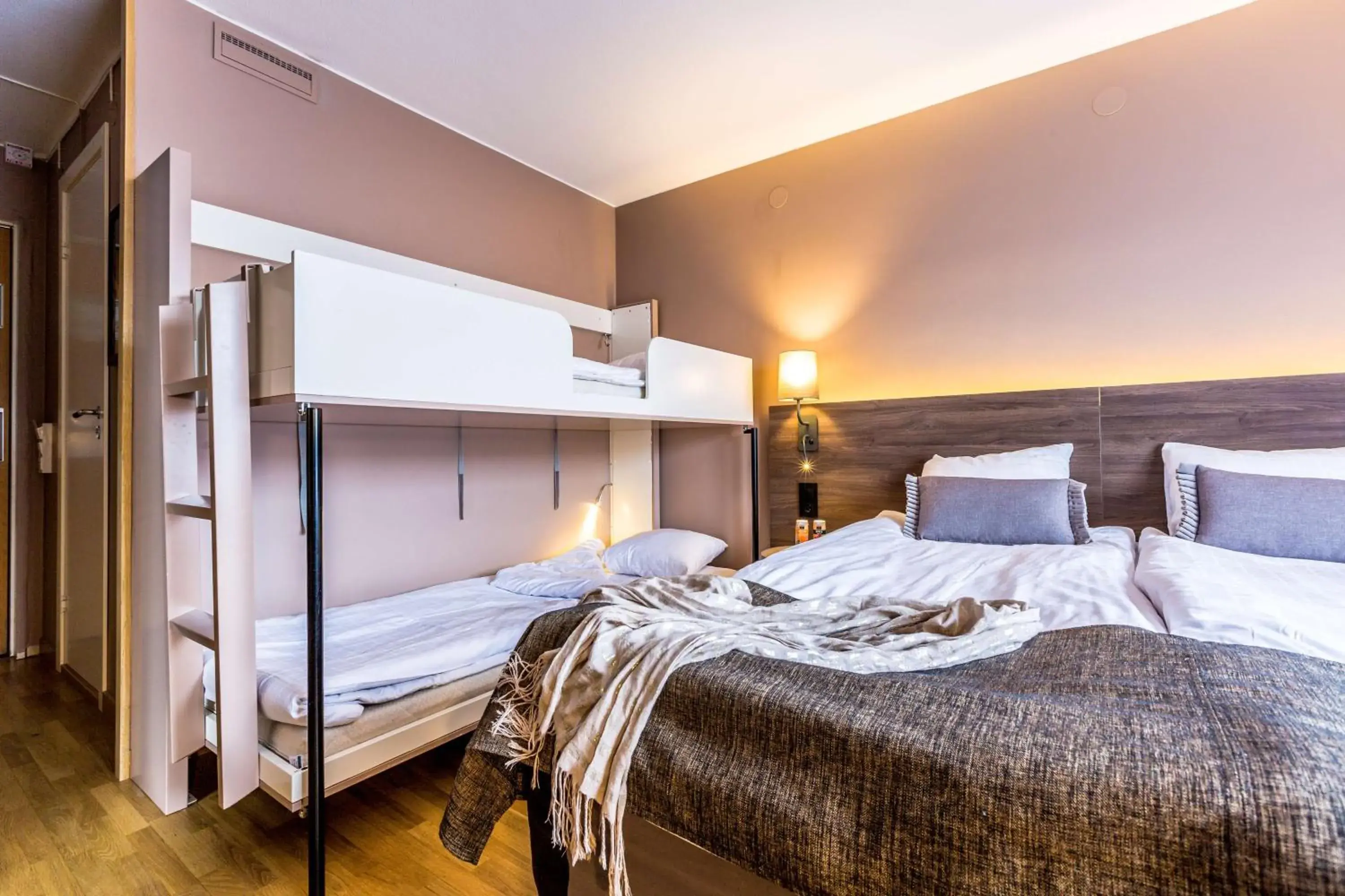 Bedroom, Bed in Scandic Grand Hotel Bedroom, Bed in Scandic Grand Hotel