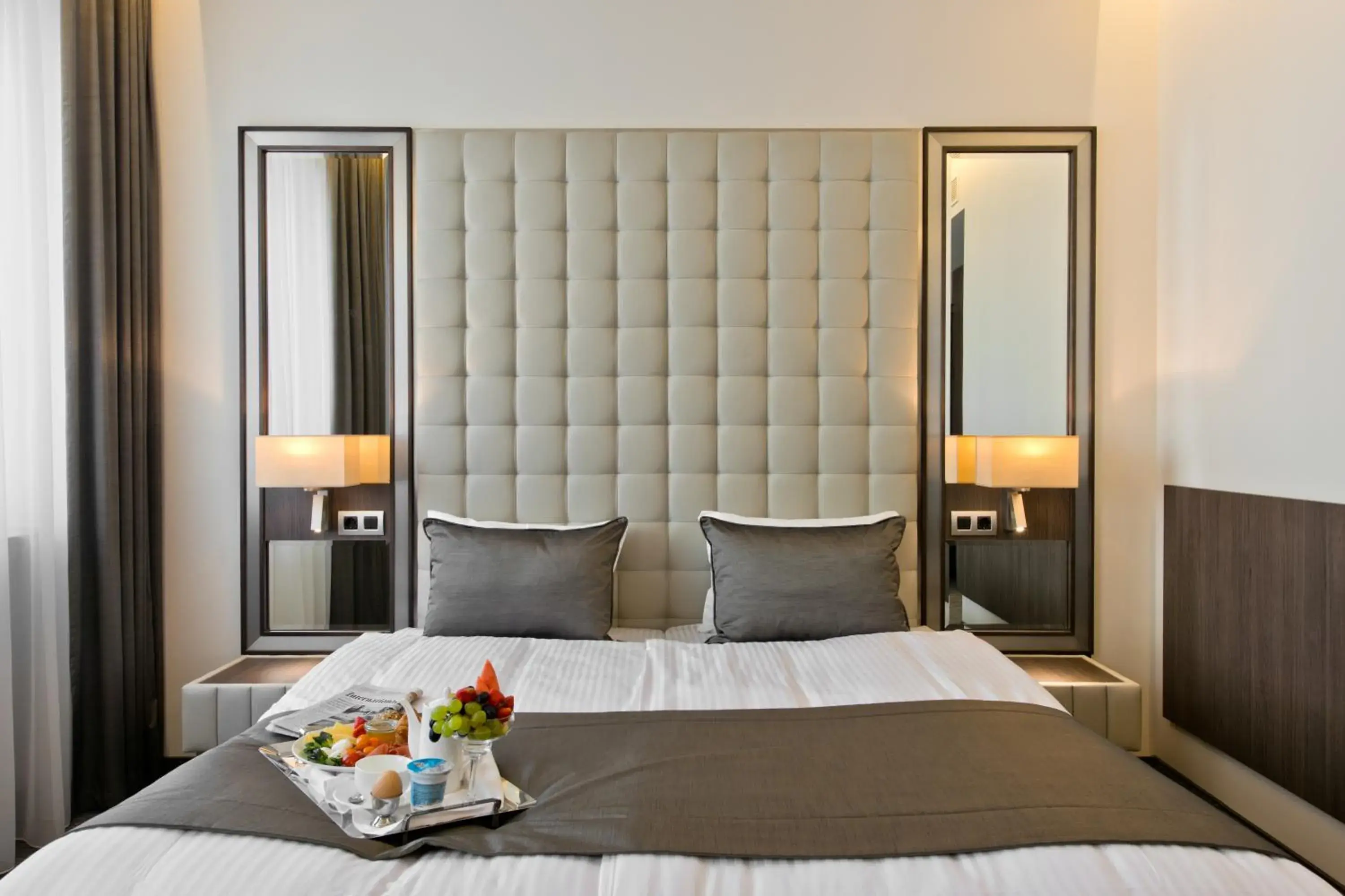 Bed in Congress Avenue Hotel Bed in Congress Avenue Hotel