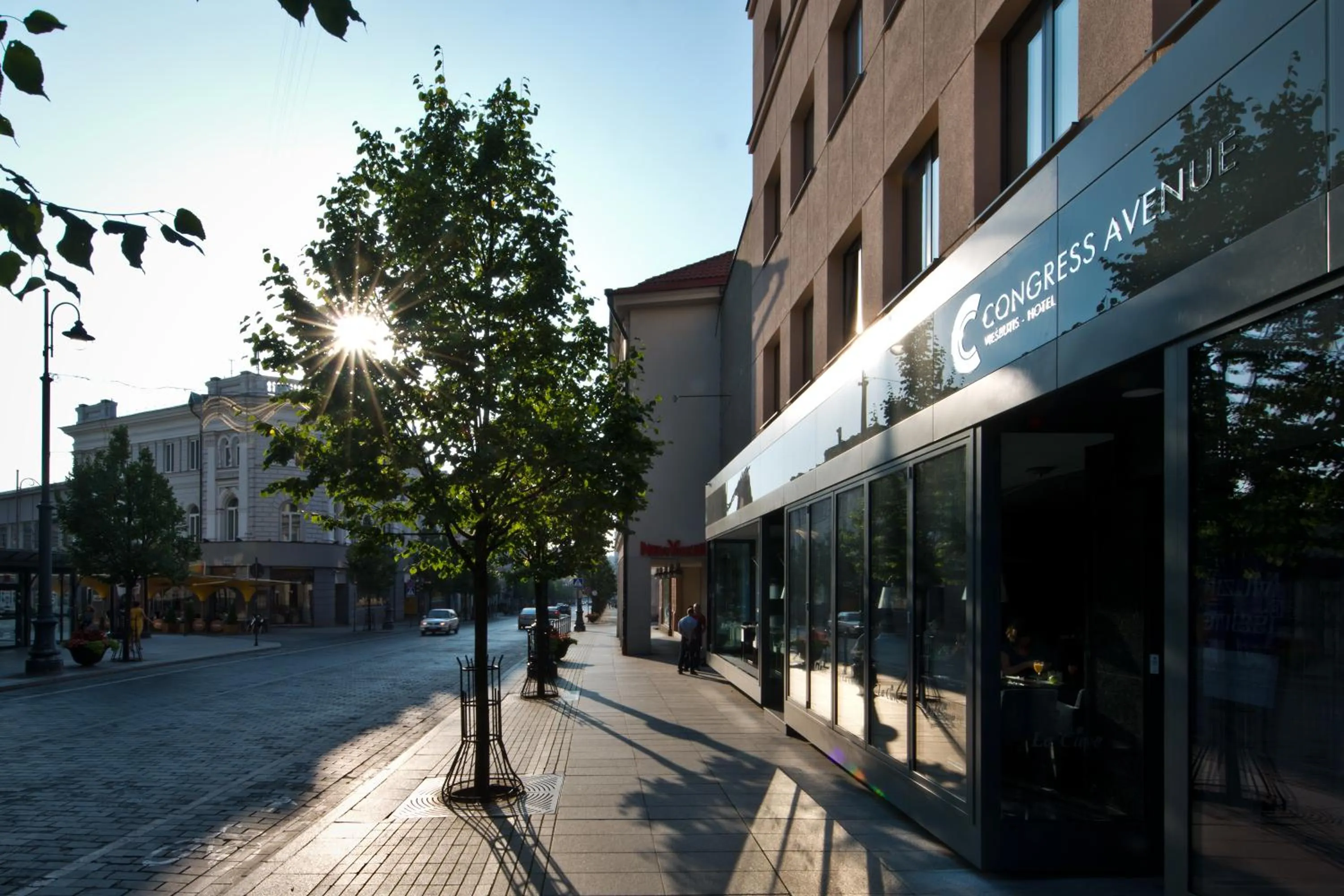 Facade/entrance in Congress Avenue Hotel