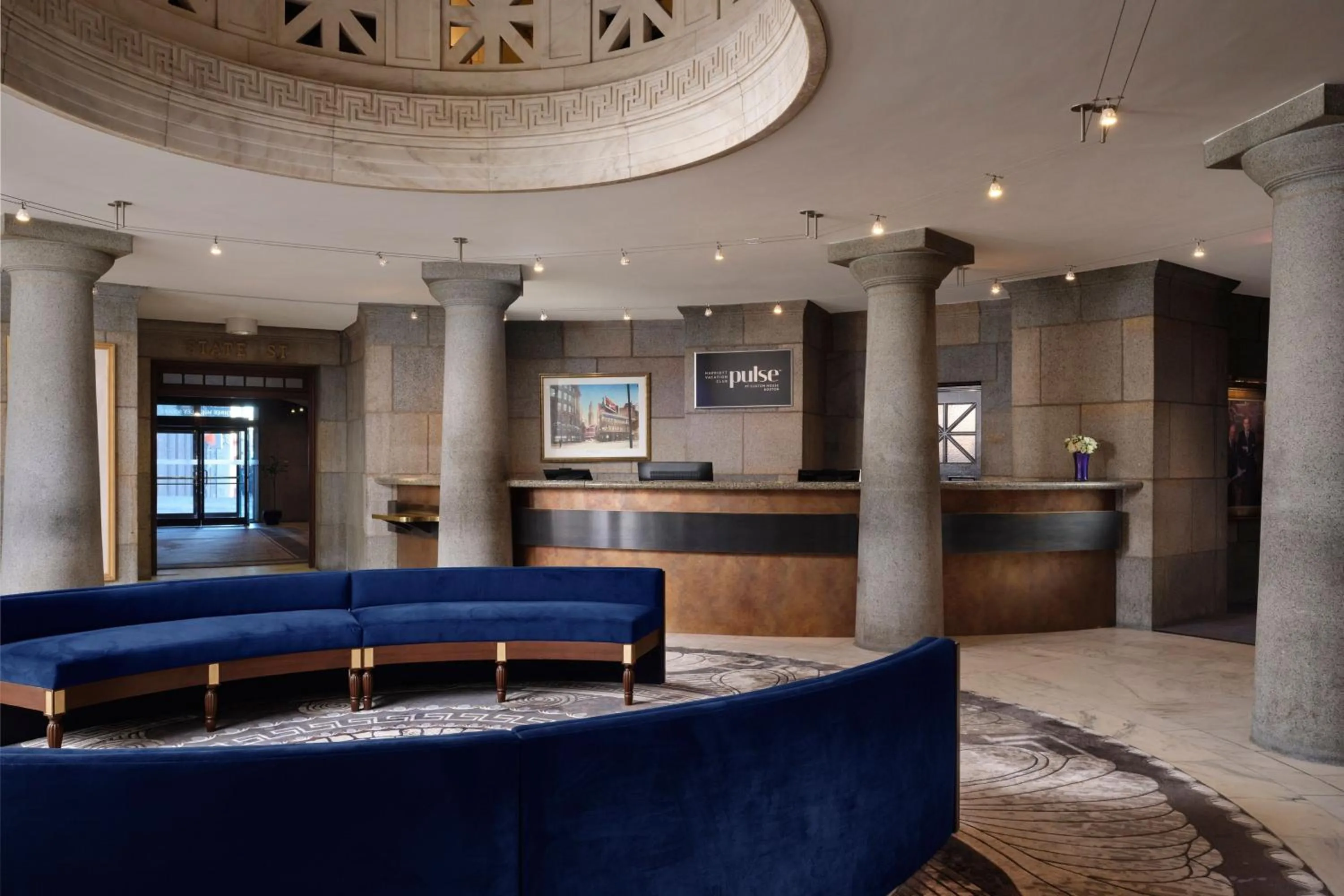 Lobby or reception in Marriott Vacation Club® at Custom House, Boston  