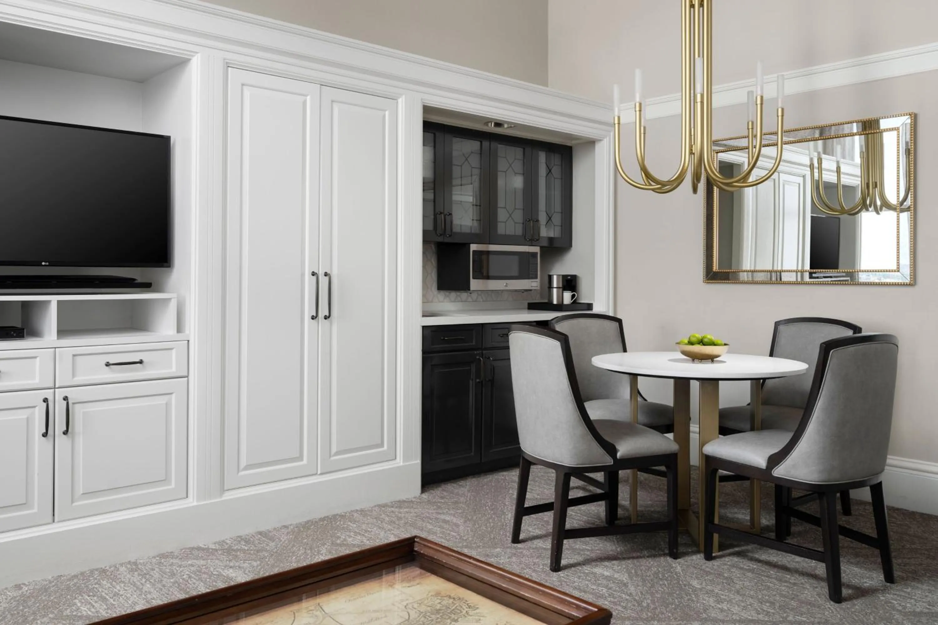 Kitchen or kitchenette in Marriott Vacation Club® at Custom House, Boston  