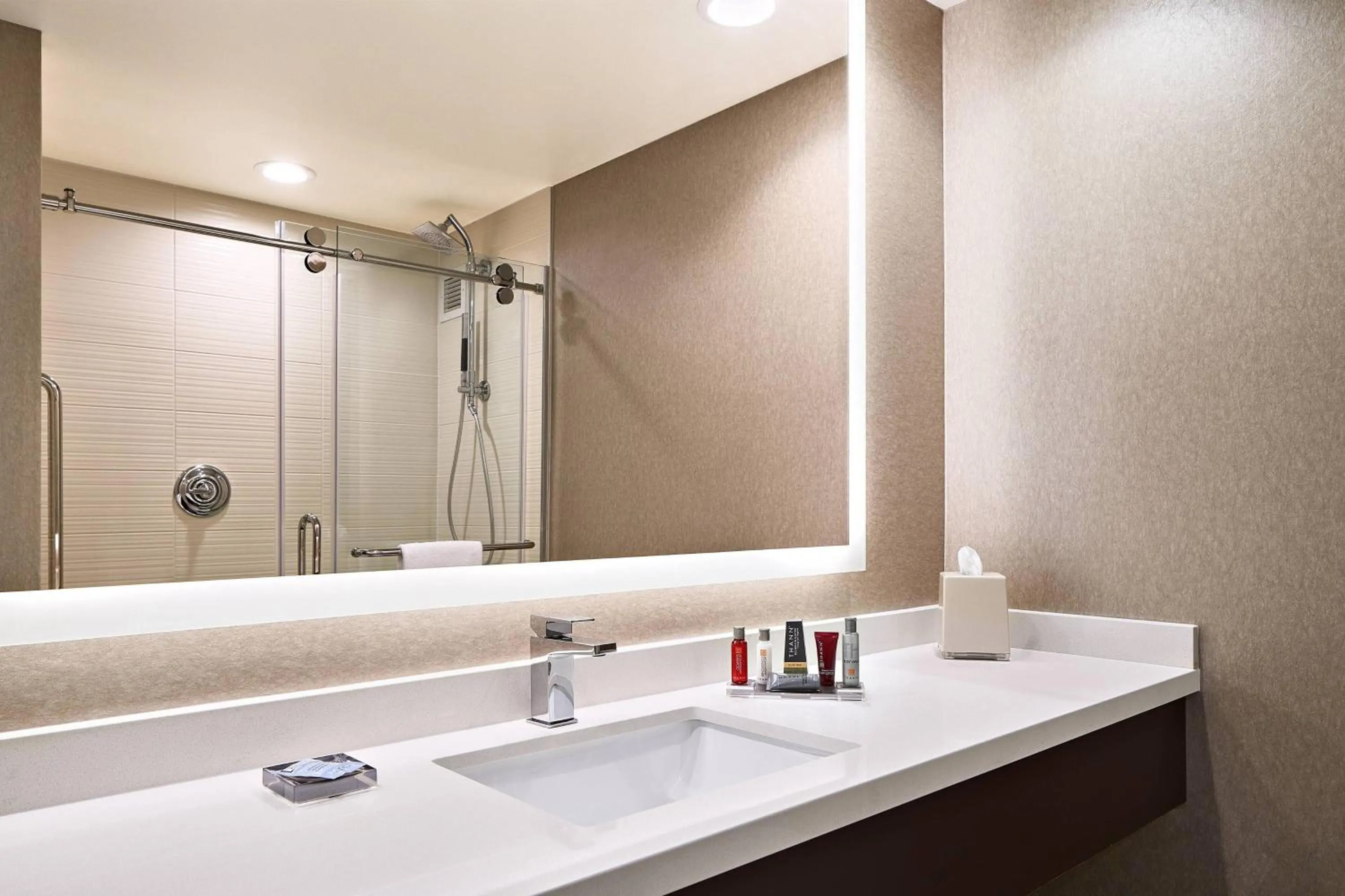 Bathroom in Austin Marriott North