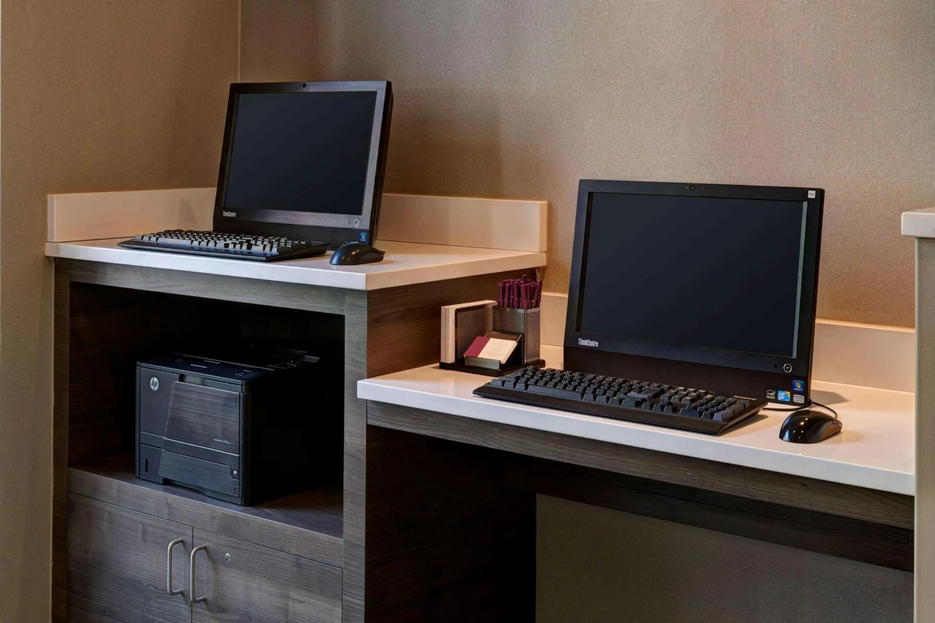 Business facilities in Sonesta ES Suites Chicago Downtown Magnificent Mile Medical