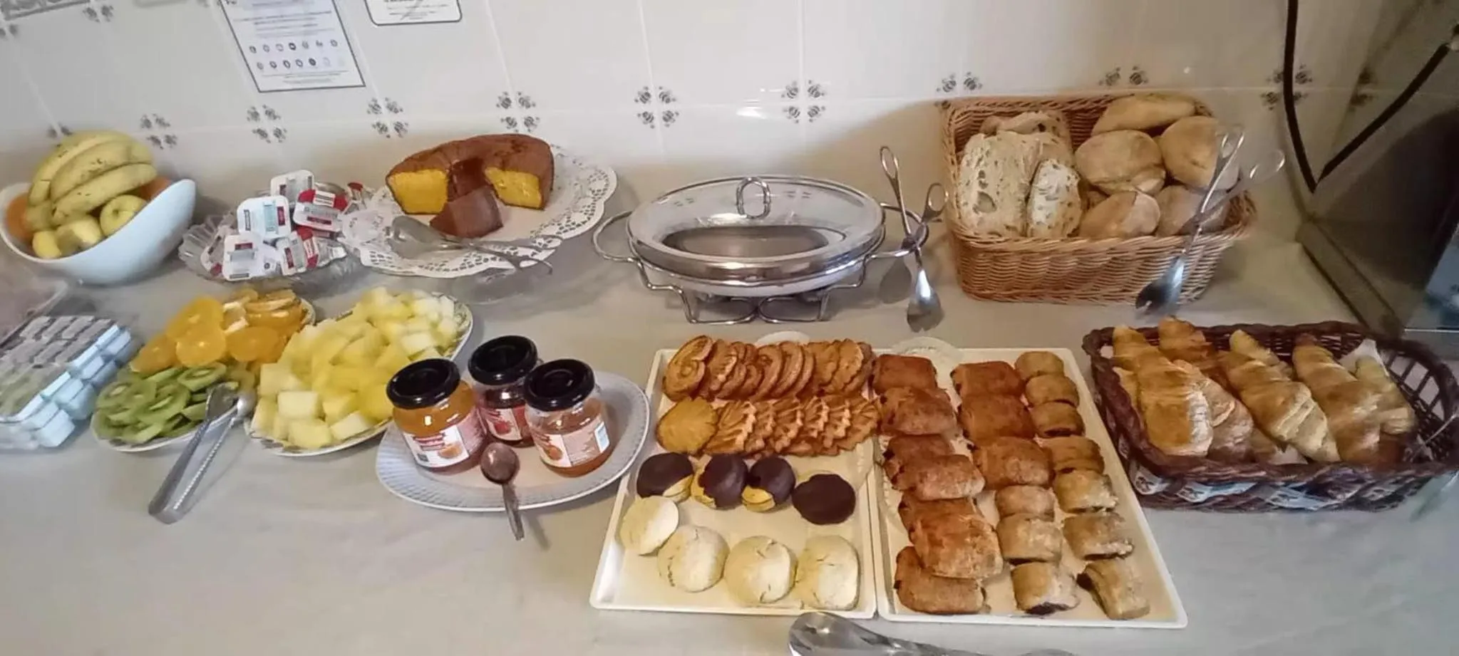 Breakfast in Hotel Louro