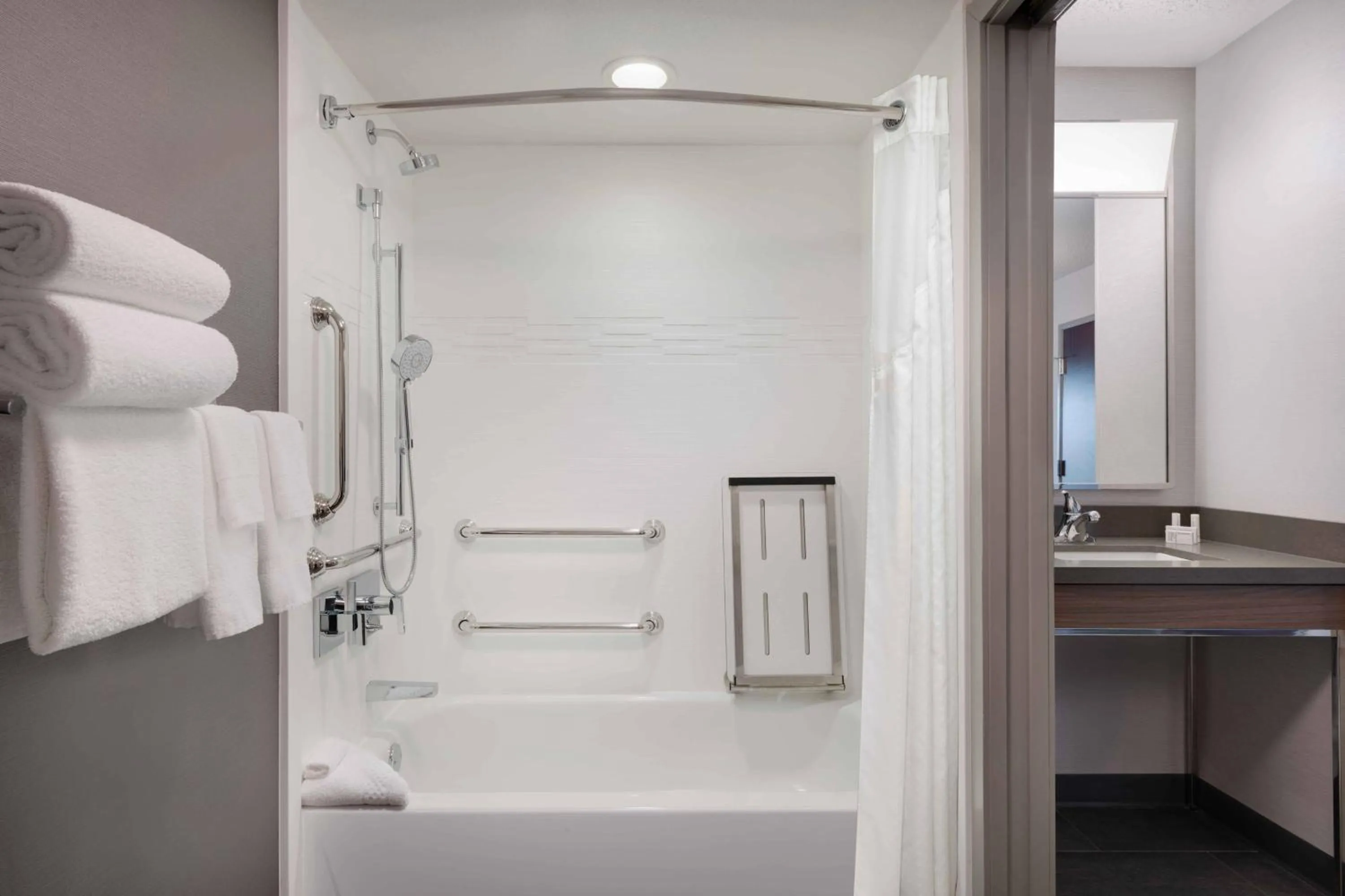 Bathroom in Courtyard Austin South