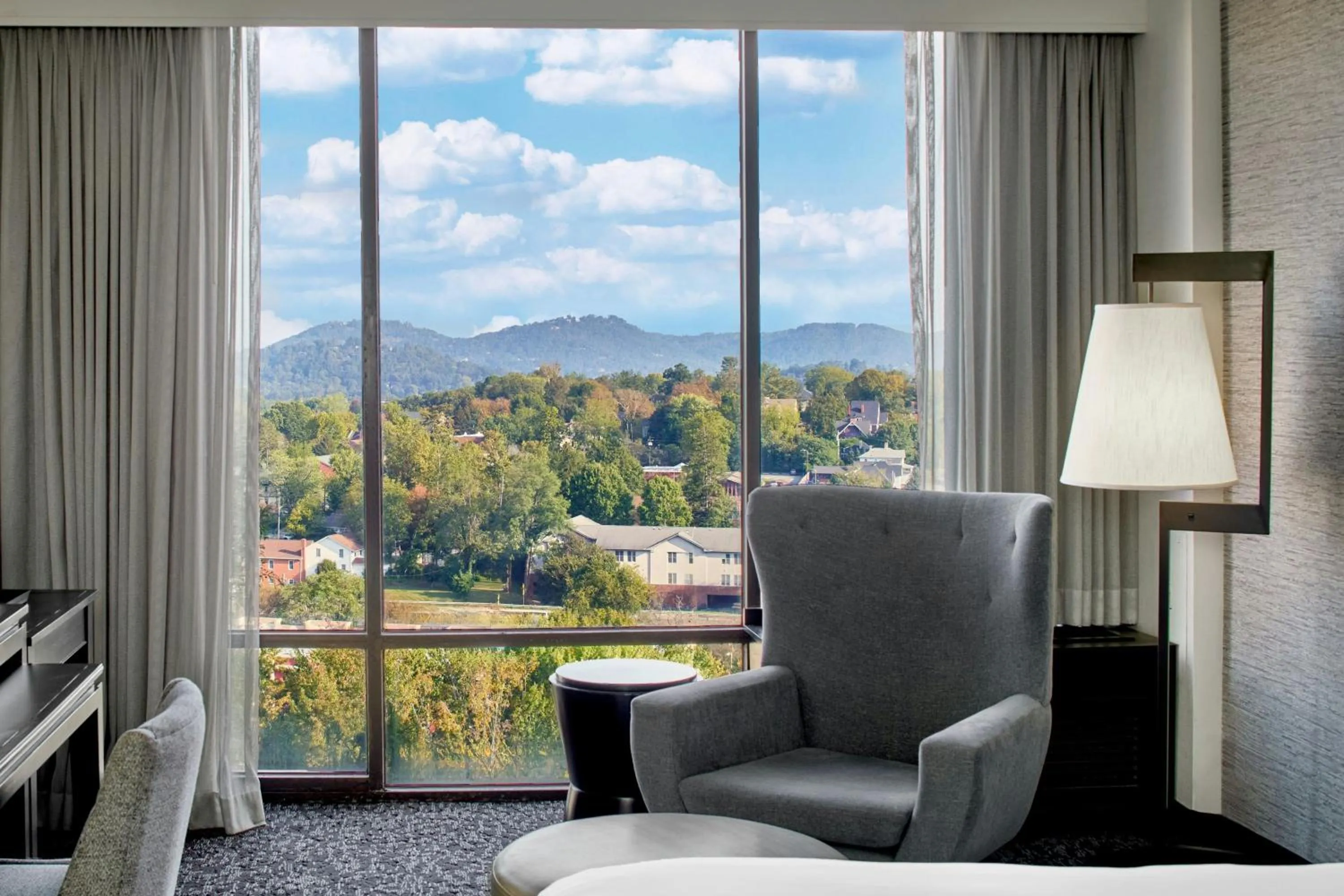 Photo of the whole room in Renaissance Asheville Downtown Hotel