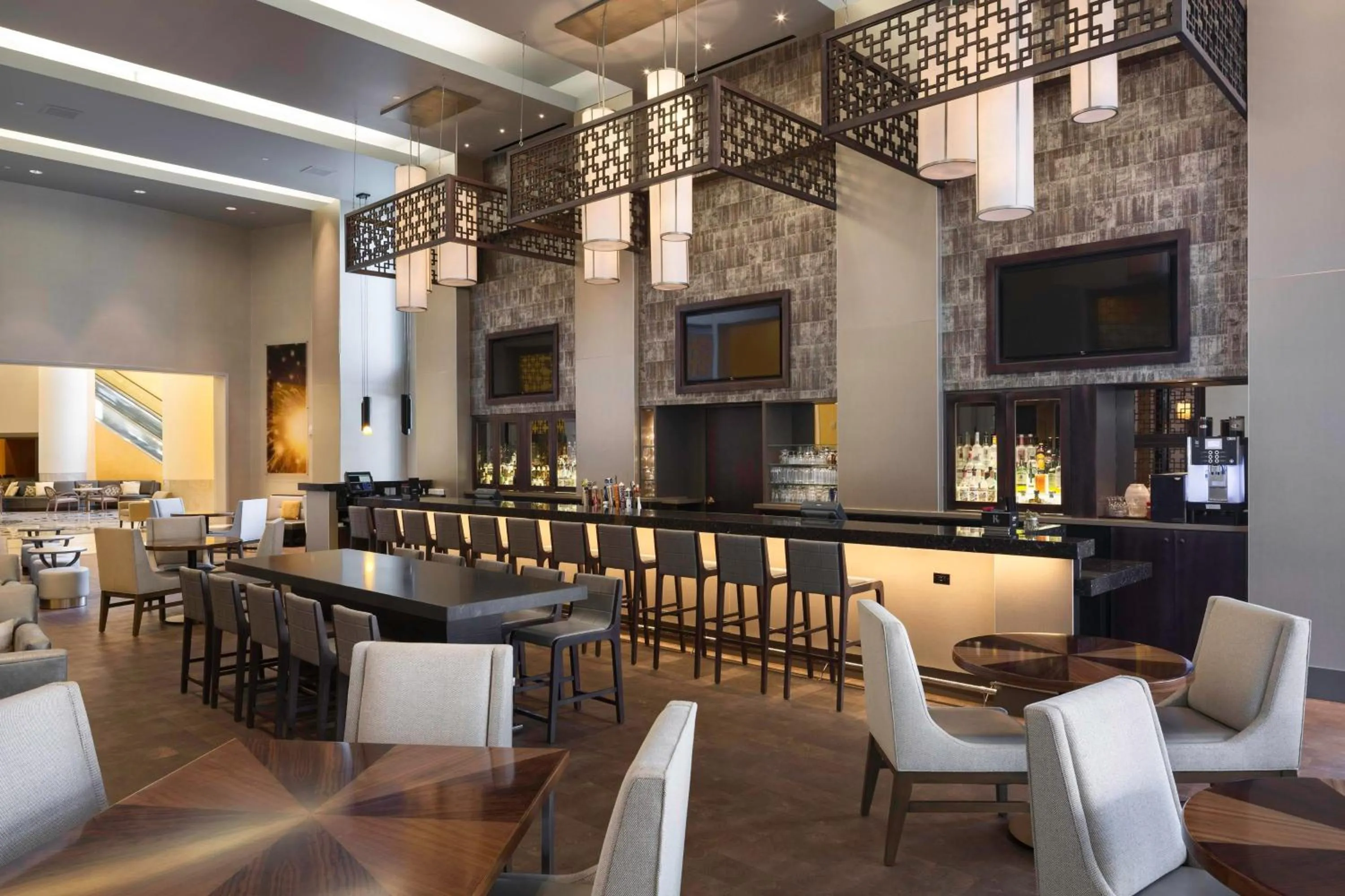 Lounge or bar in Hartford Marriott Downtown