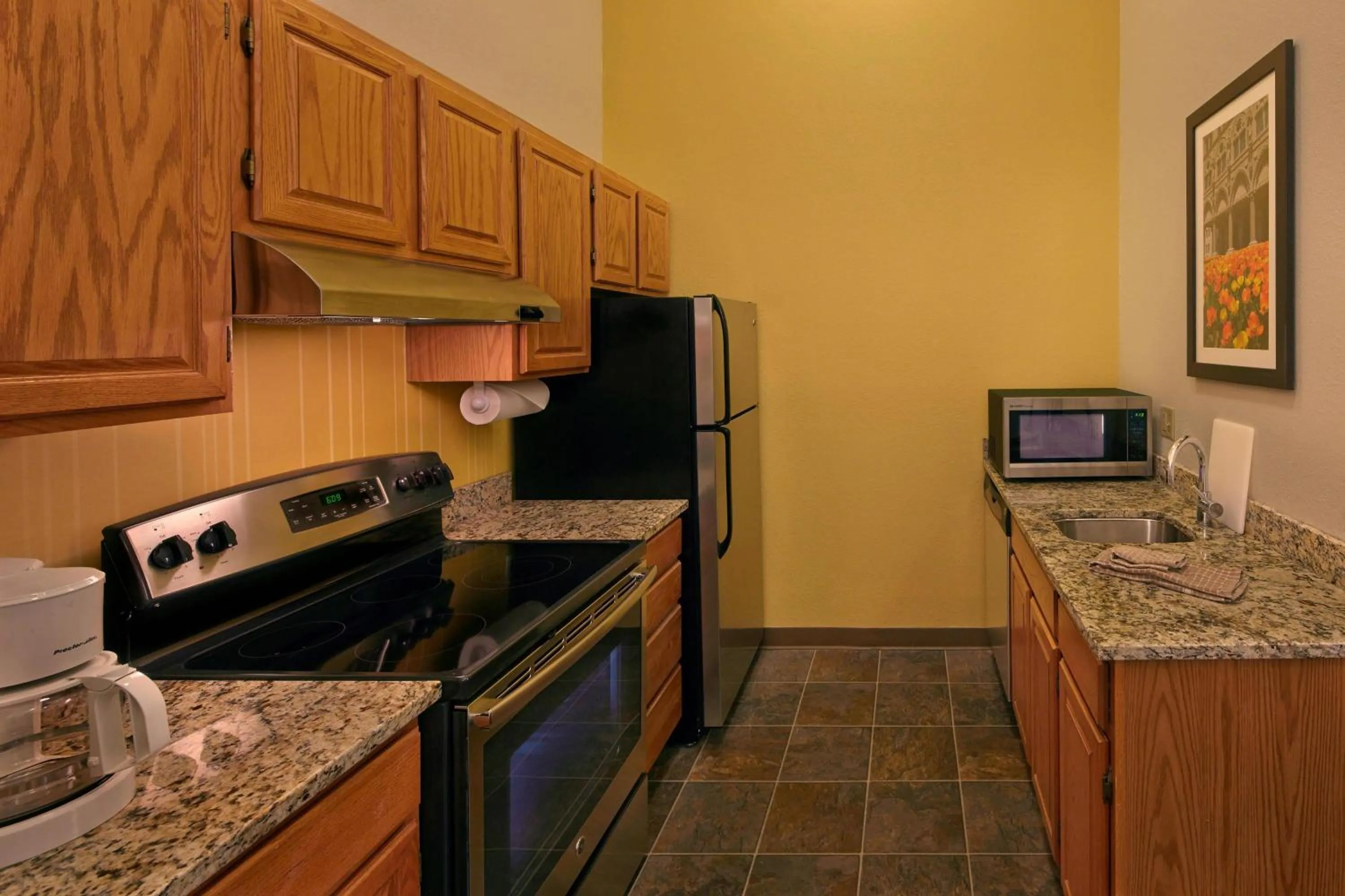 Kitchen or kitchenette in Residence Inn by Marriott Hartford Downtown