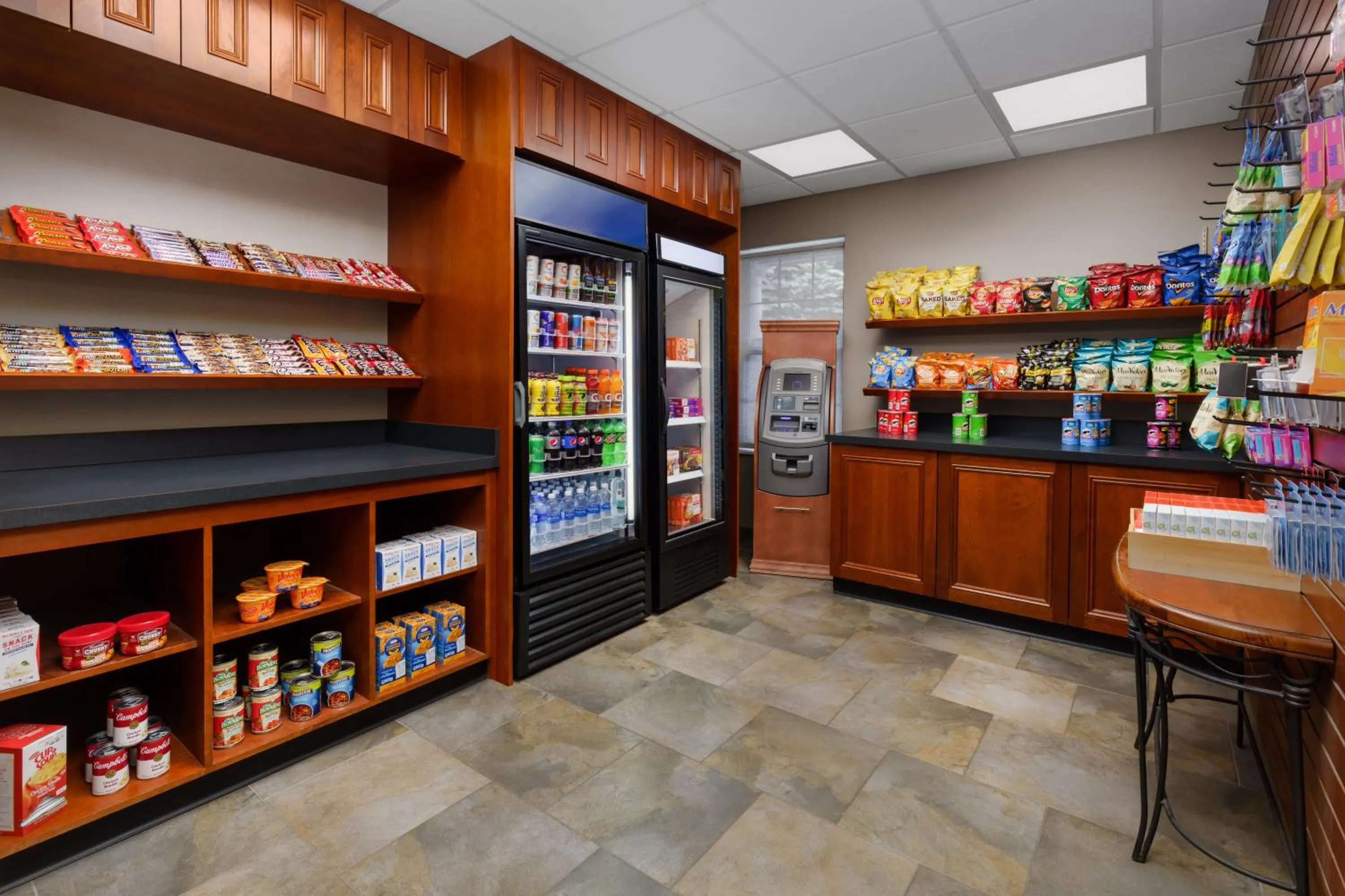 On-site shops in Residence Inn Boston Franklin