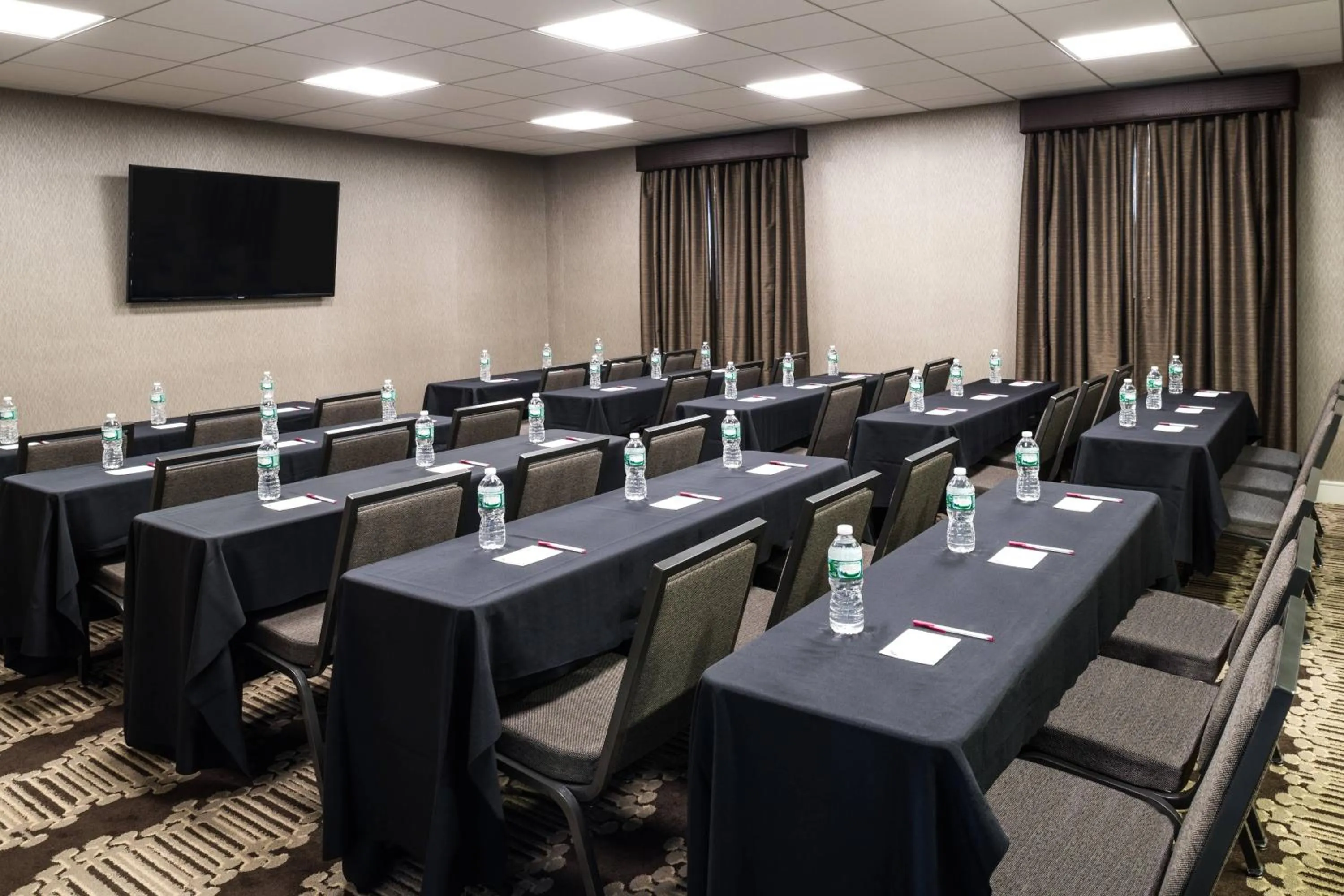 Meeting/conference room in Residence Inn Boston Franklin