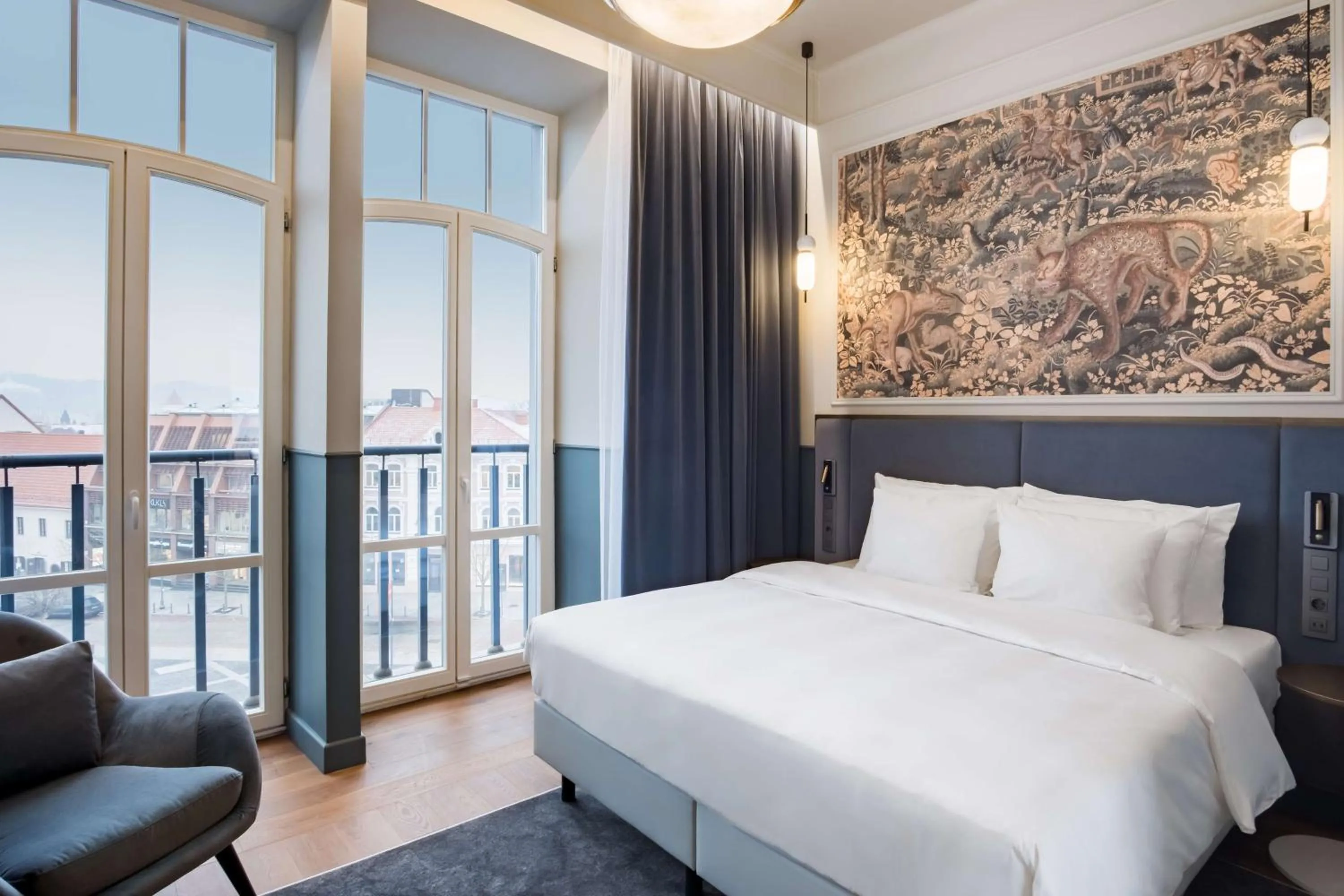 Bedroom, Bed in Radisson Collection Astorija Hotel, Vilnius