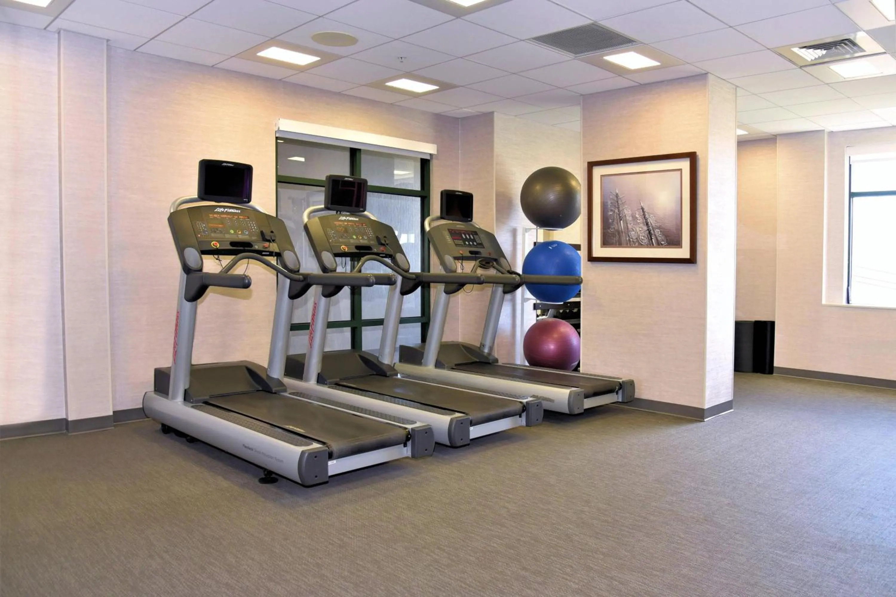 Fitness centre/facilities in Courtyard by Marriott Boston Waltham