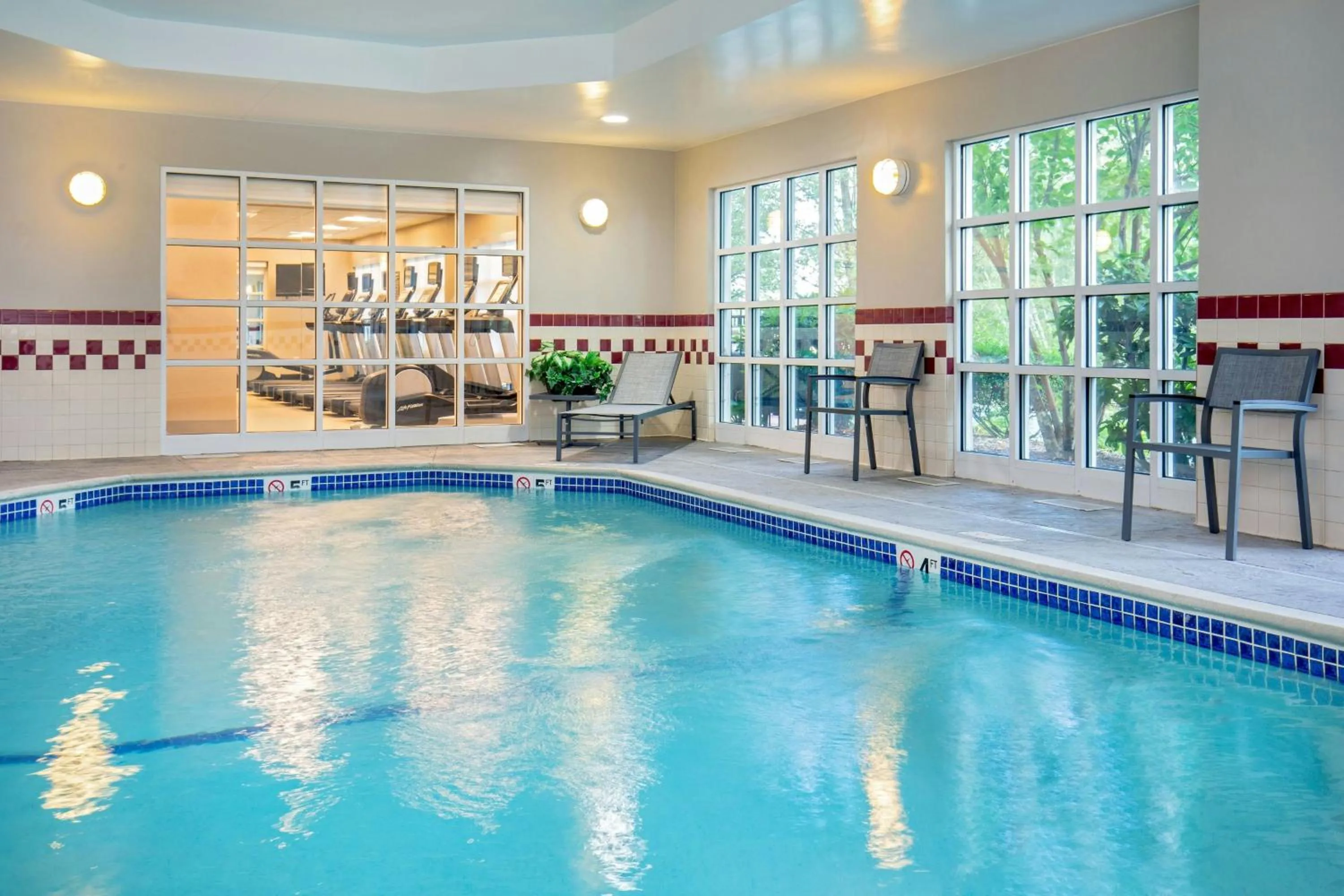 Swimming pool in Residence Inn by Marriott Boston Woburn