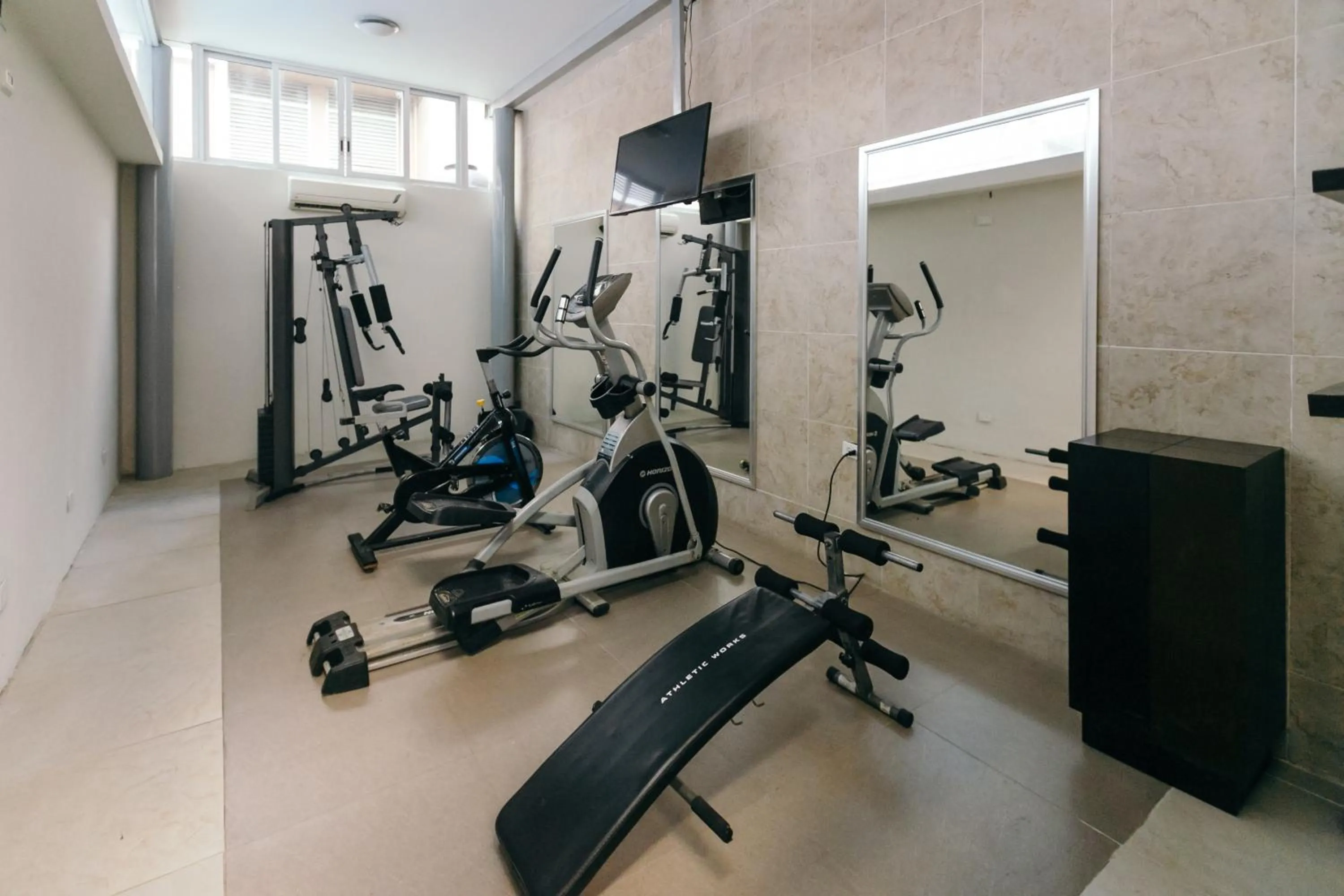 Fitness centre/facilities in Hotel El Español Paseo de Montejo
