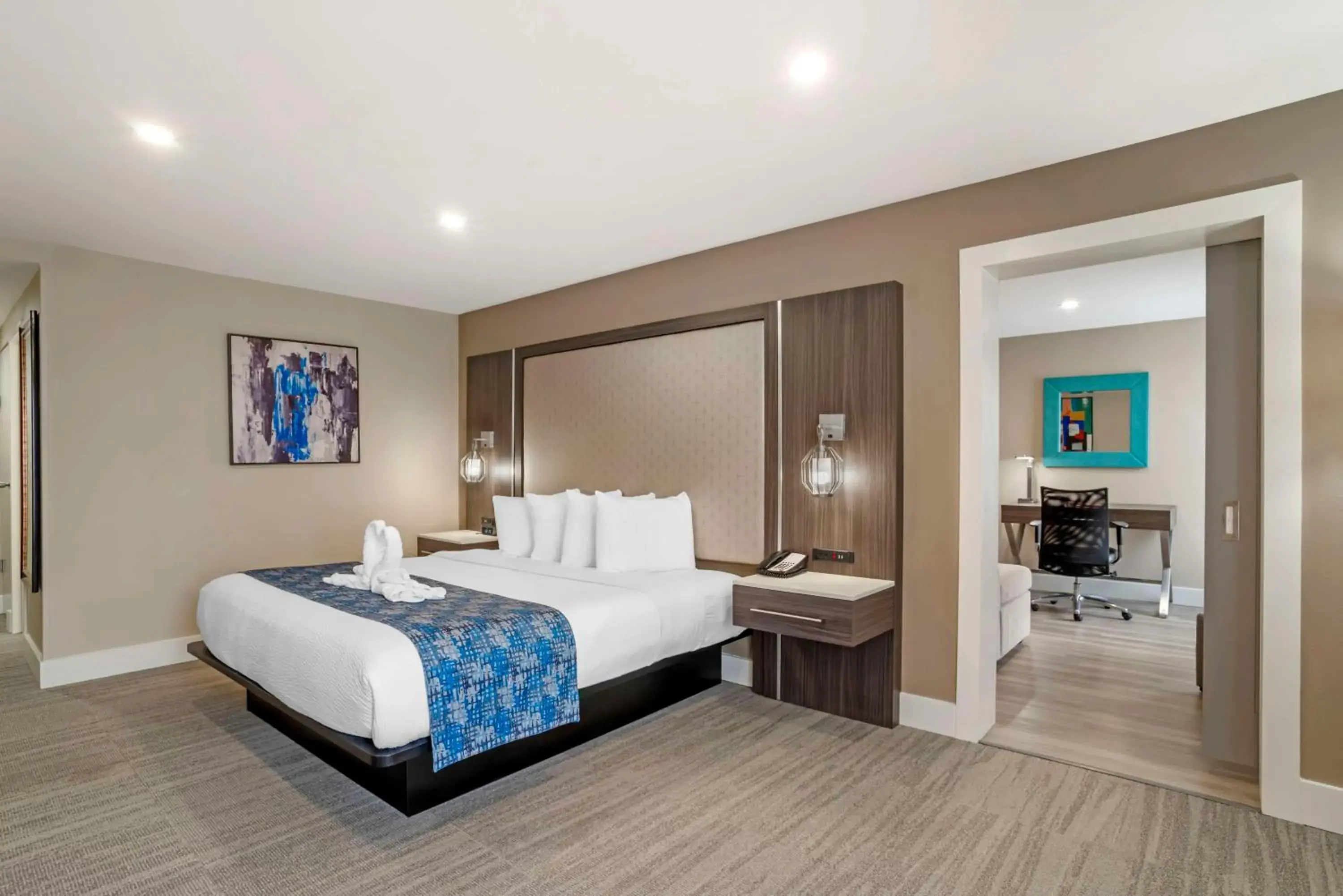 Bedroom, Bed in Best Western Plus Greenville I-385 Inn & Suites Bedroom, Bed in Best Western Plus Greenville I-385 Inn & Suites