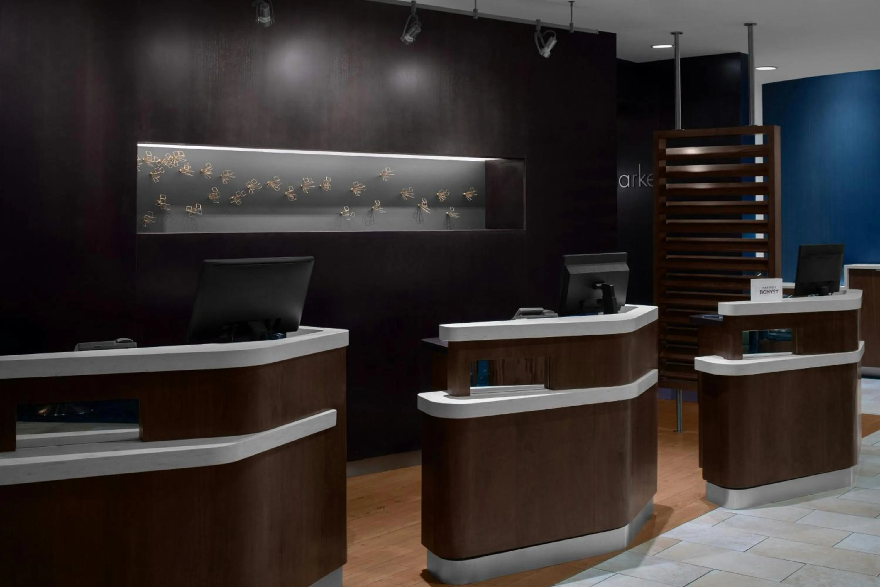 Lobby or reception in Courtyard Los Angeles Burbank Airport