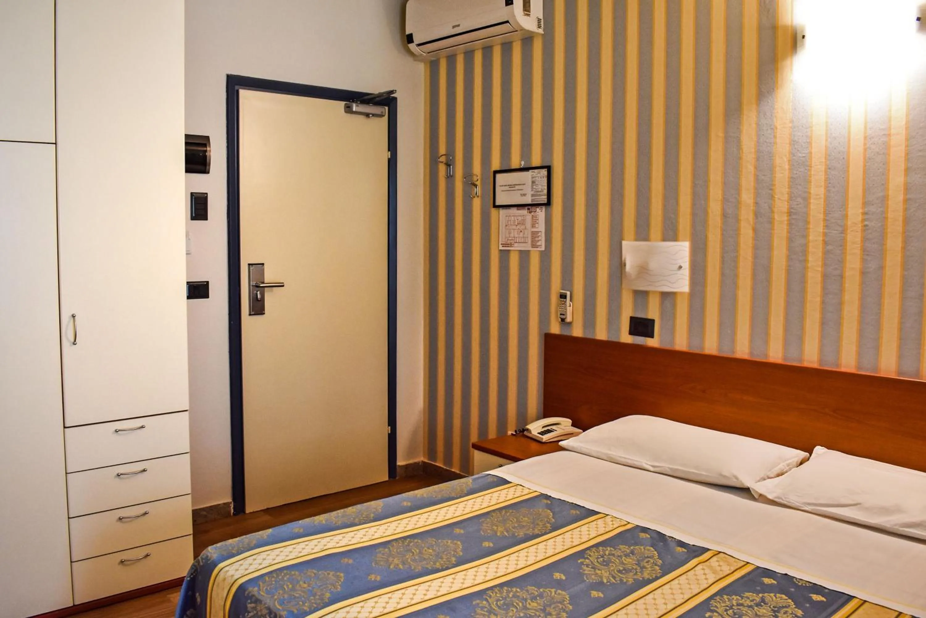 Bed in Hotel Dear Rimini