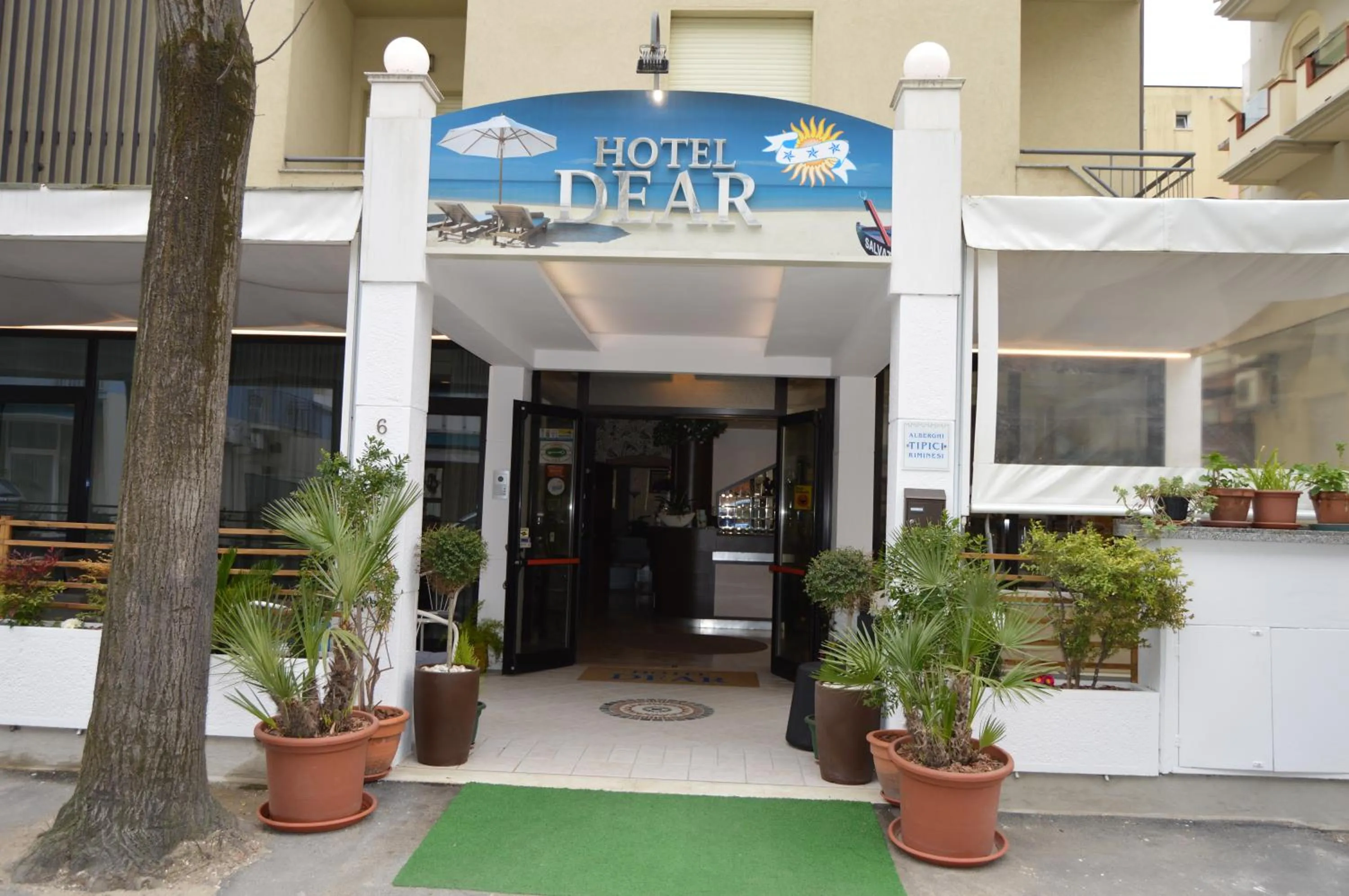 Facade/entrance in Hotel Dear Rimini