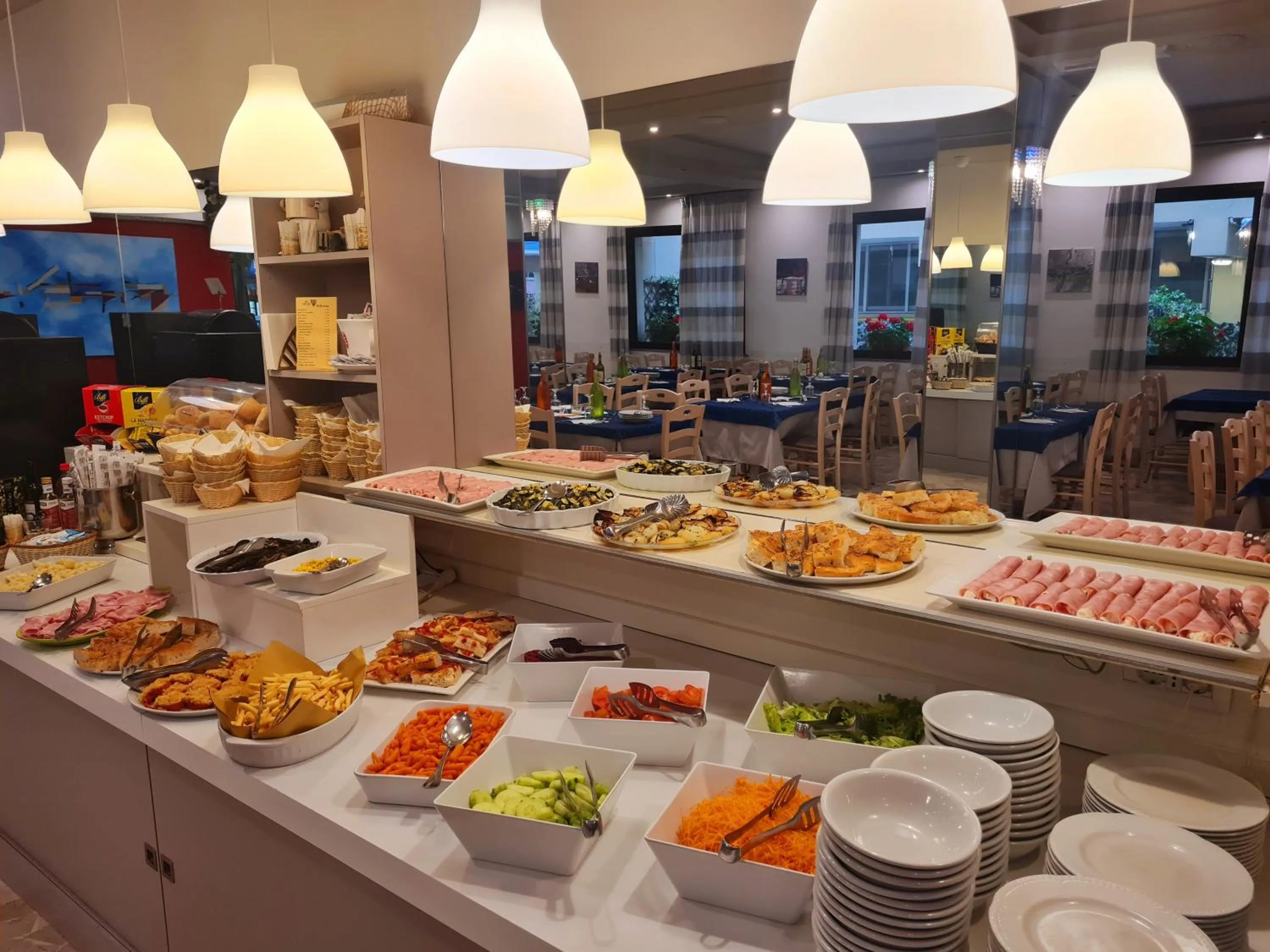 Restaurant/places to eat in Hotel Dear Rimini