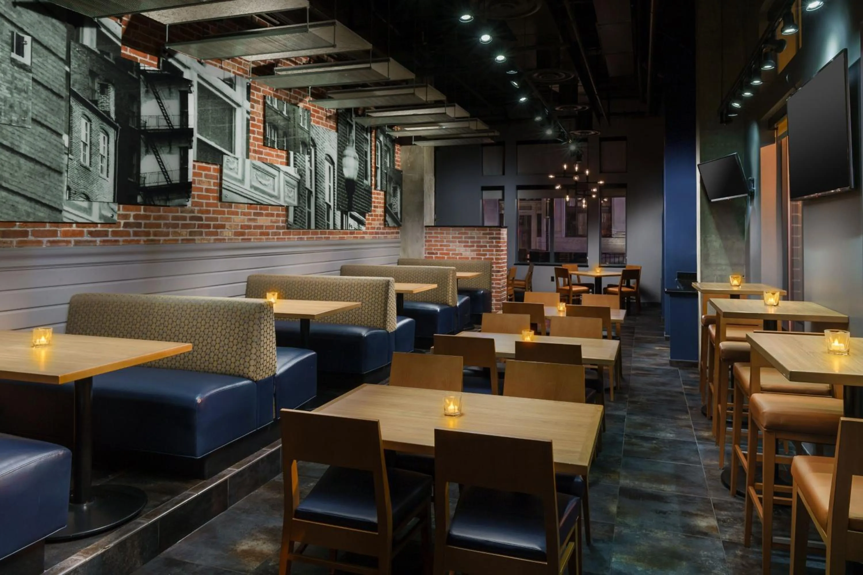 Restaurant/places to eat in Residence Inn by Marriott Baltimore Downtown/ Inner Harbor