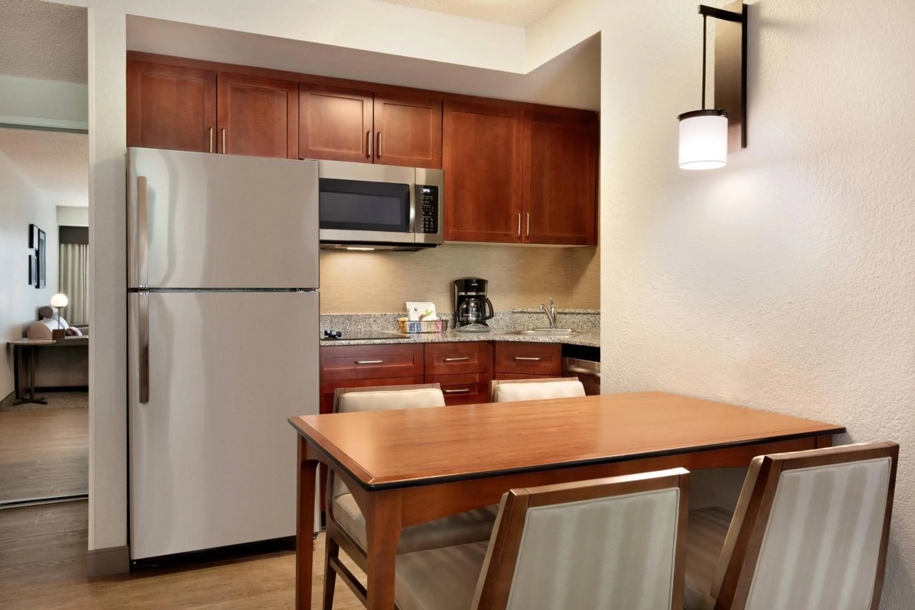 Kitchen or kitchenette in Residence Inn by Marriott Baltimore Downtown/ Inner Harbor