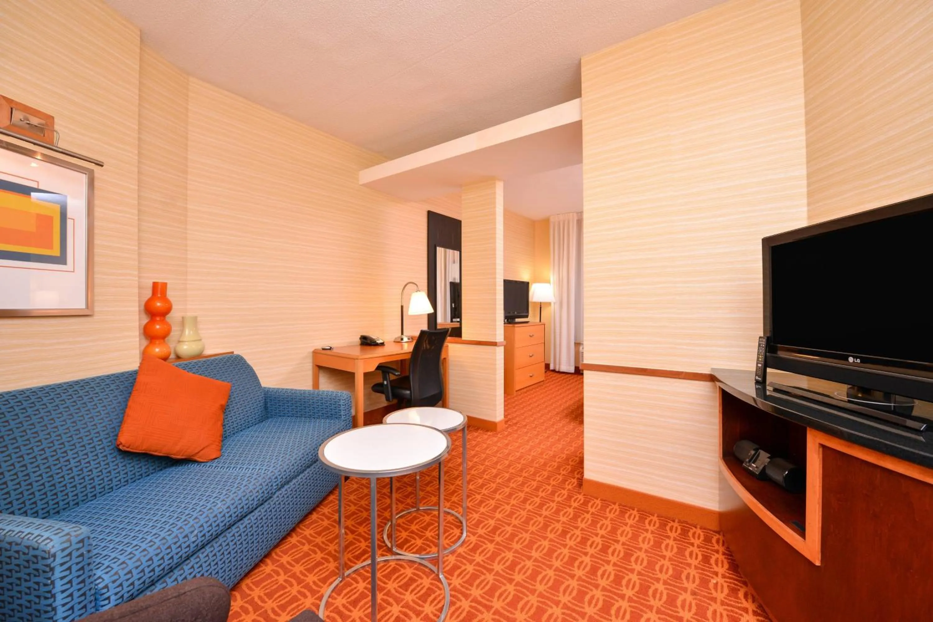 Living room in Fairfield Inn & Suites White Marsh