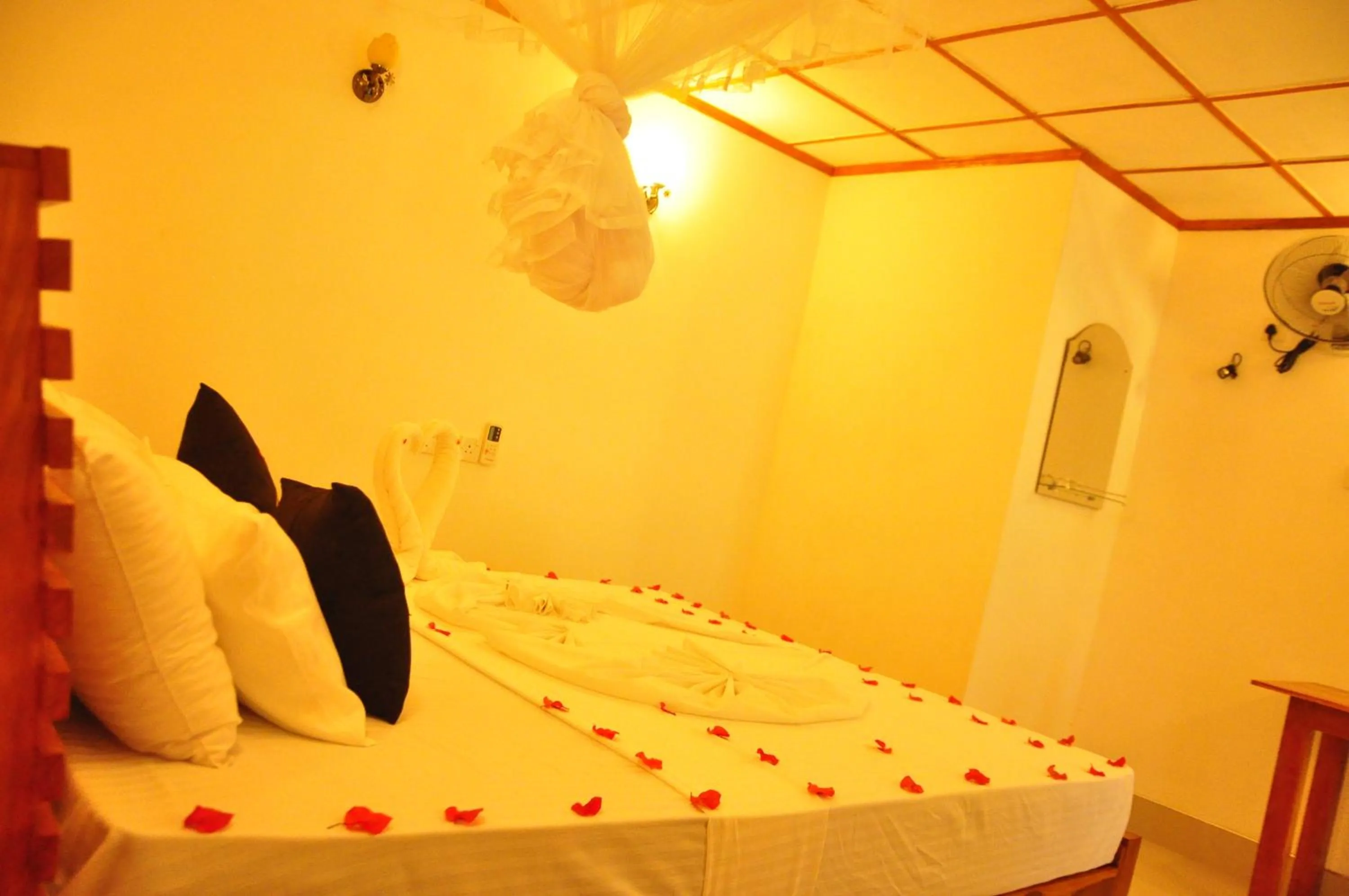 Bedroom, Bed in Rock Lake Home Stay