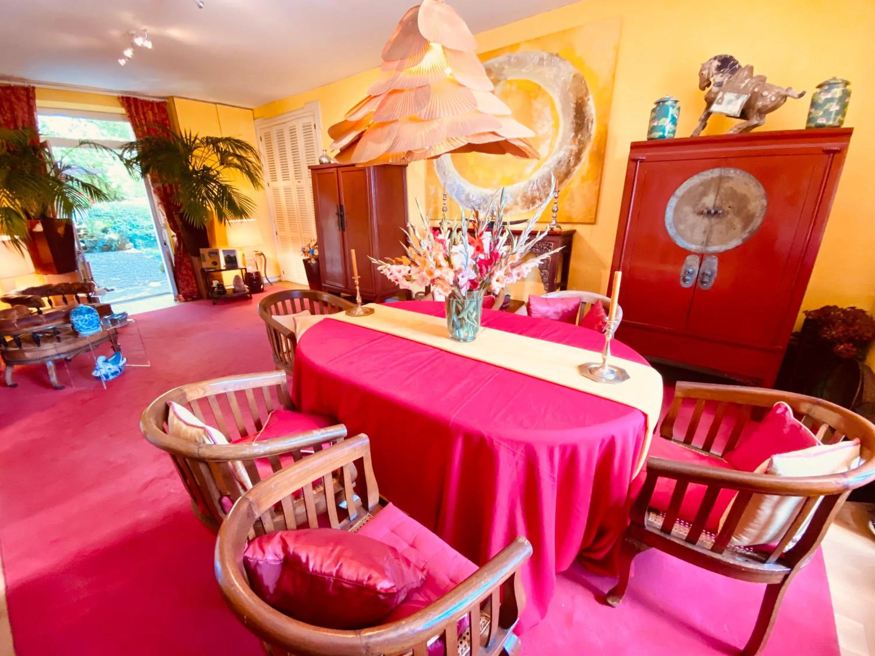 Lobby or reception in Manoir des Cavaliers - BnB