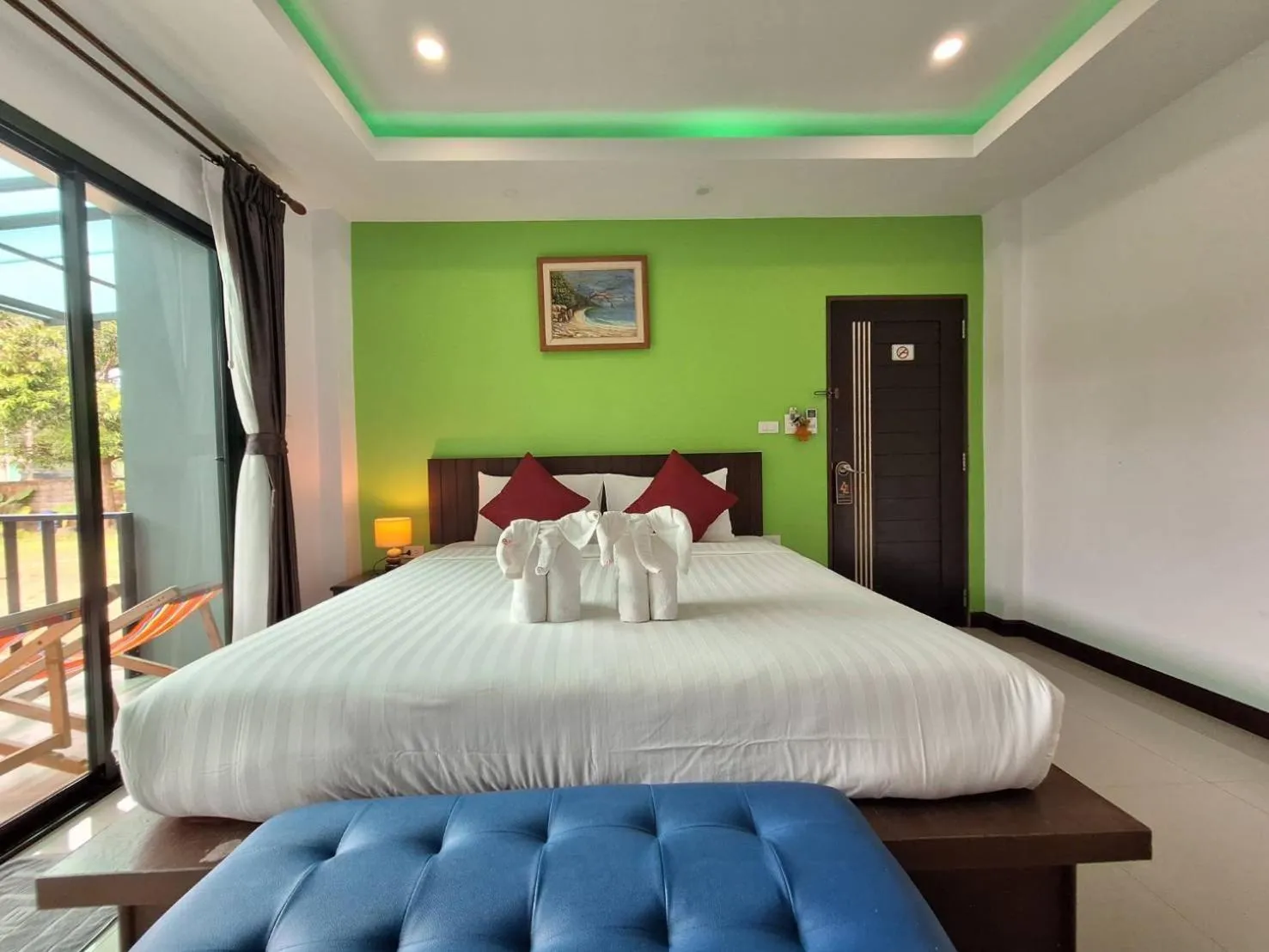 Photo of the whole room, Bed in Lanta noblesse