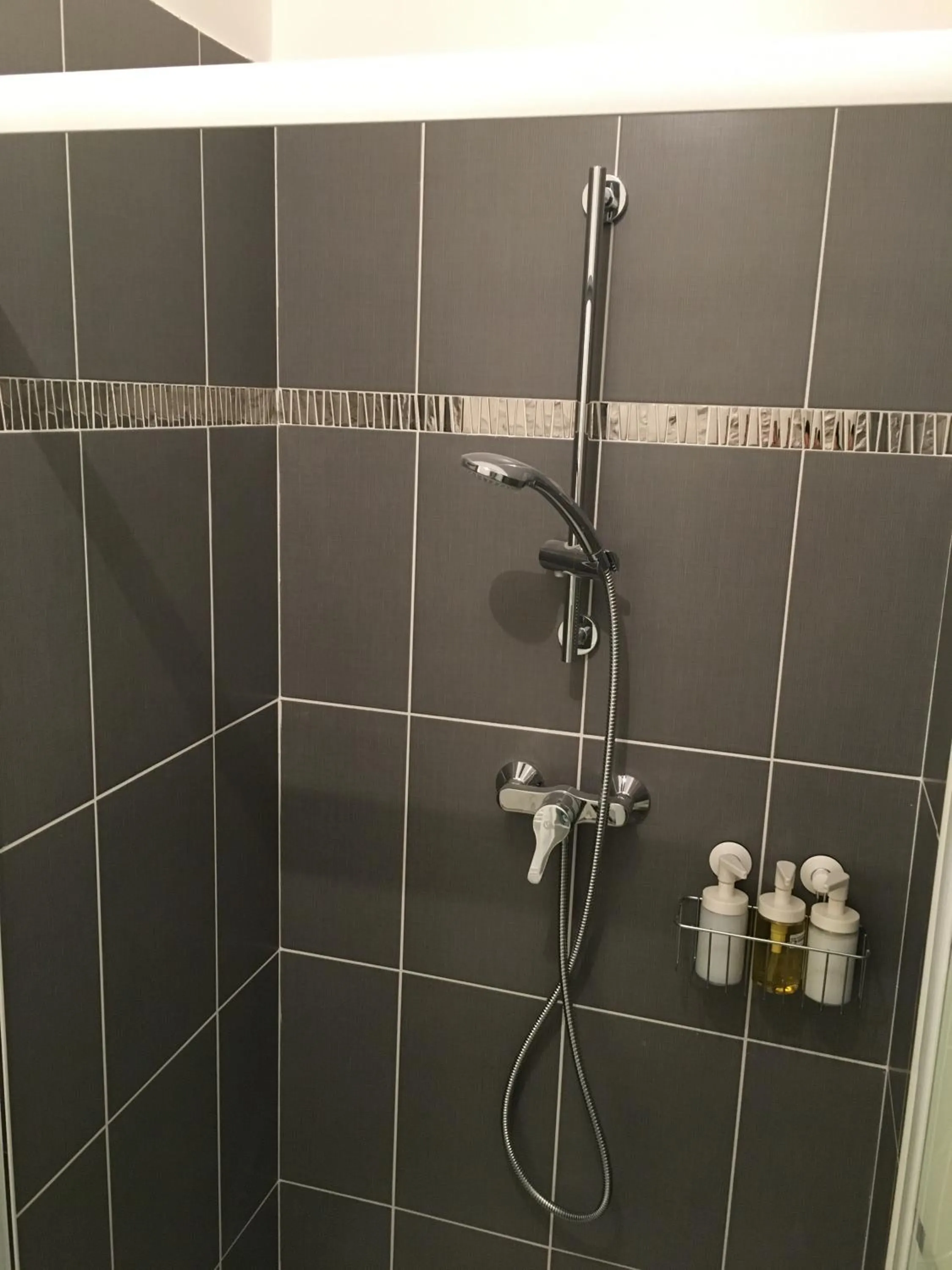 Bathroom in Sleep in Paris Val d'Europe