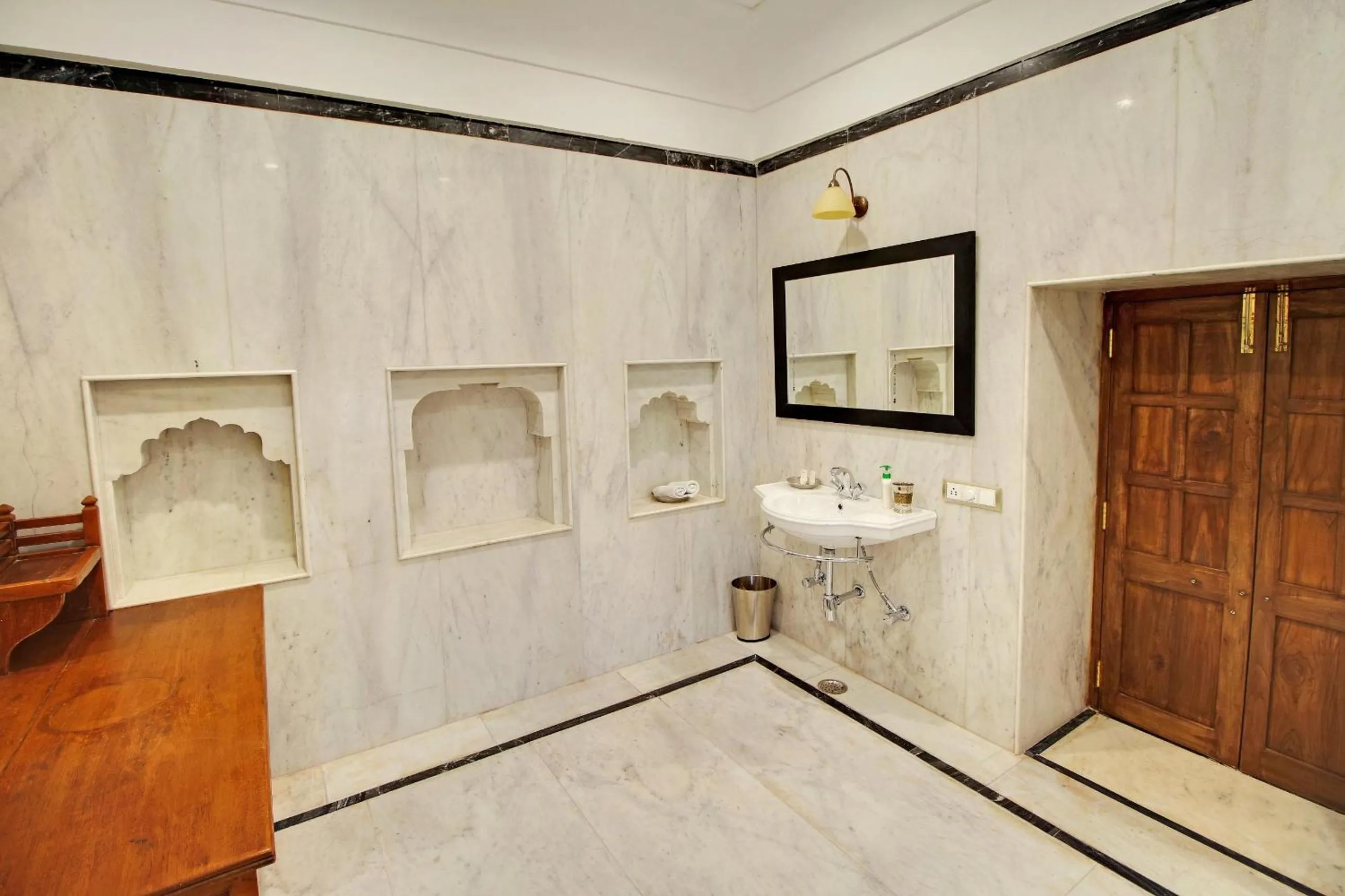 Shower in The Fort Pokaran