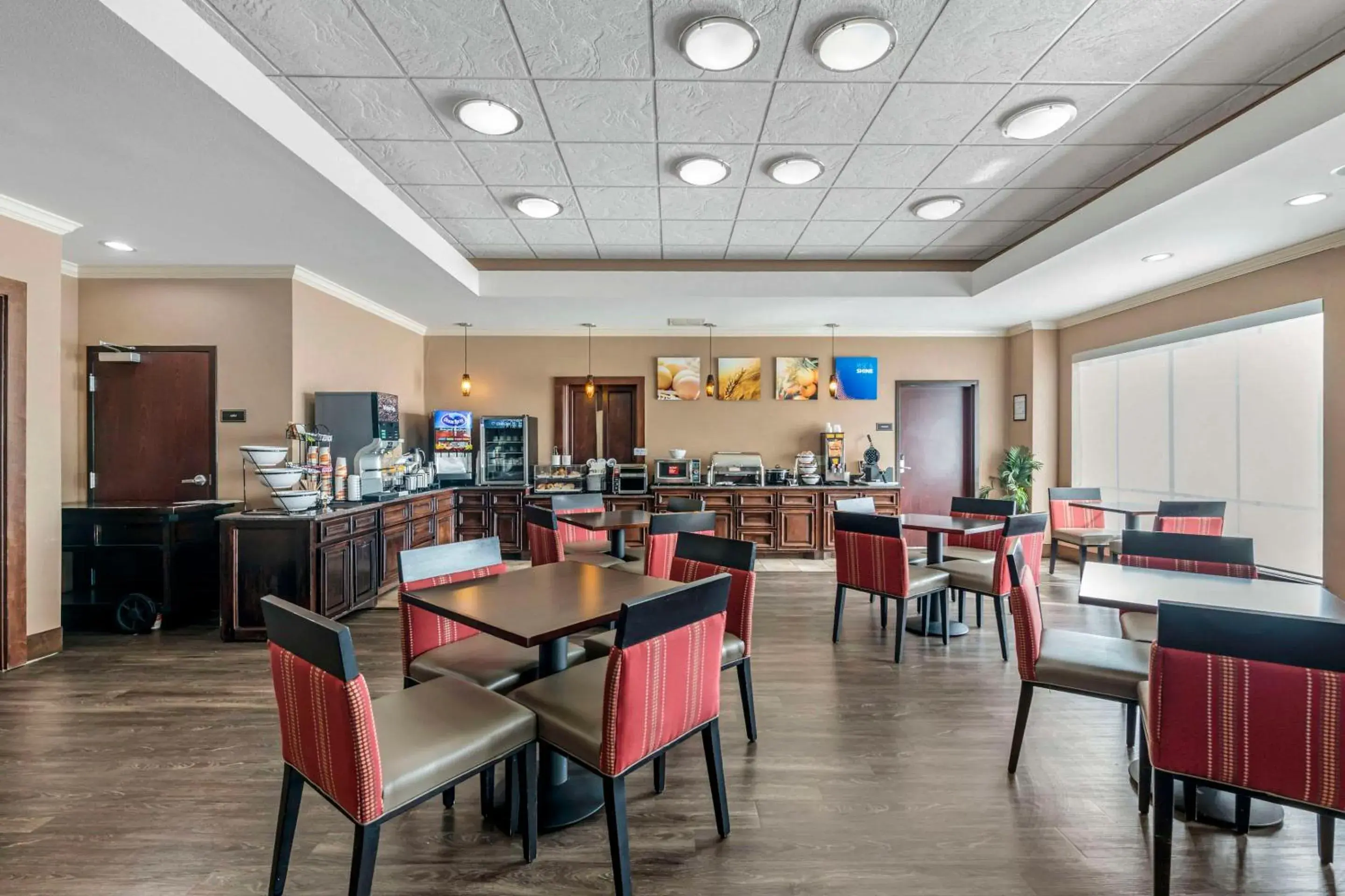 Breakfast, Restaurant/Places to Eat in Comfort Inn & Suites Fort Worth - Fossil Creek