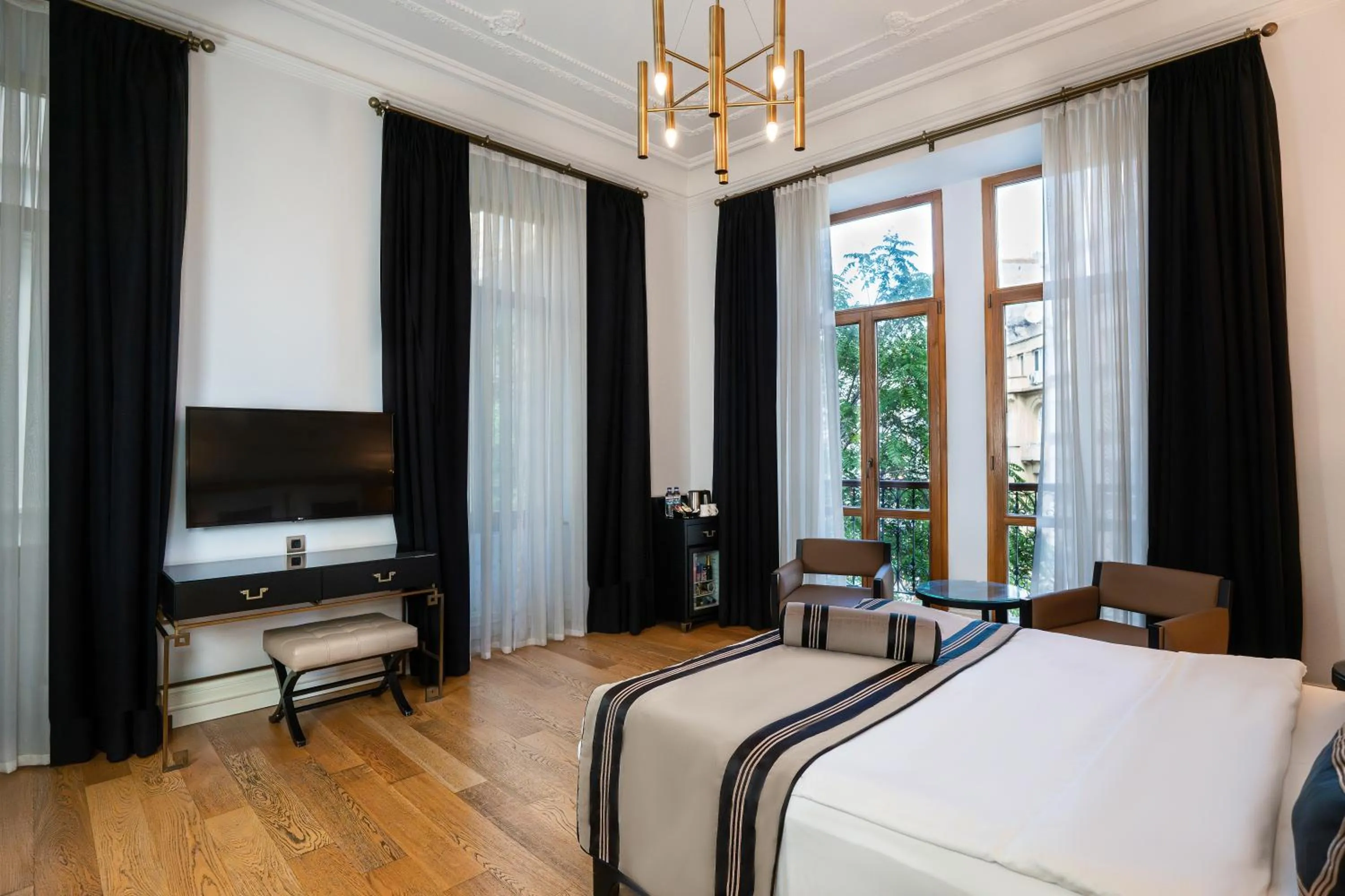 Bed in AKKA Lush Hotel Taksim