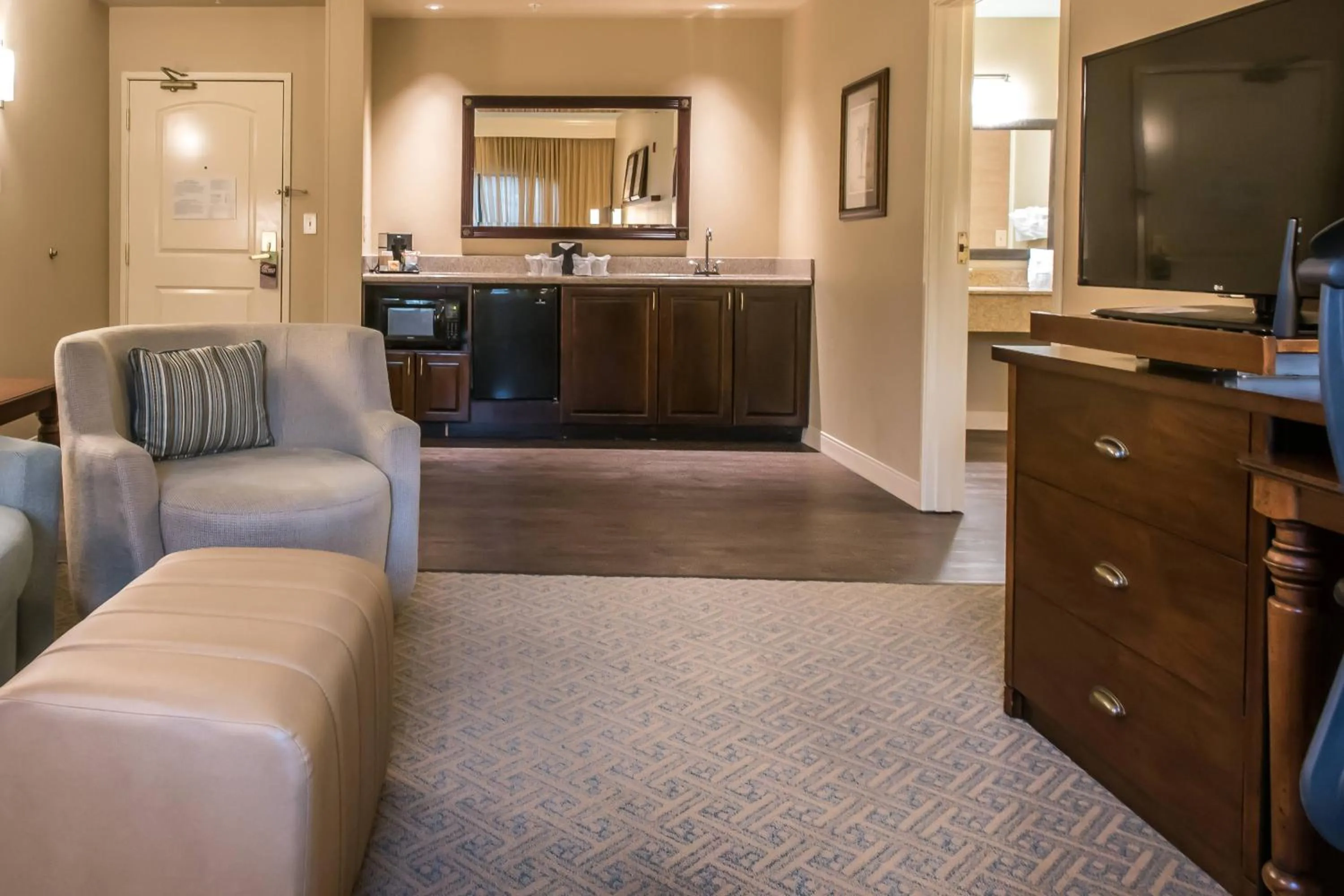 Lounge or bar in Courtyard Charleston Mount Pleasant