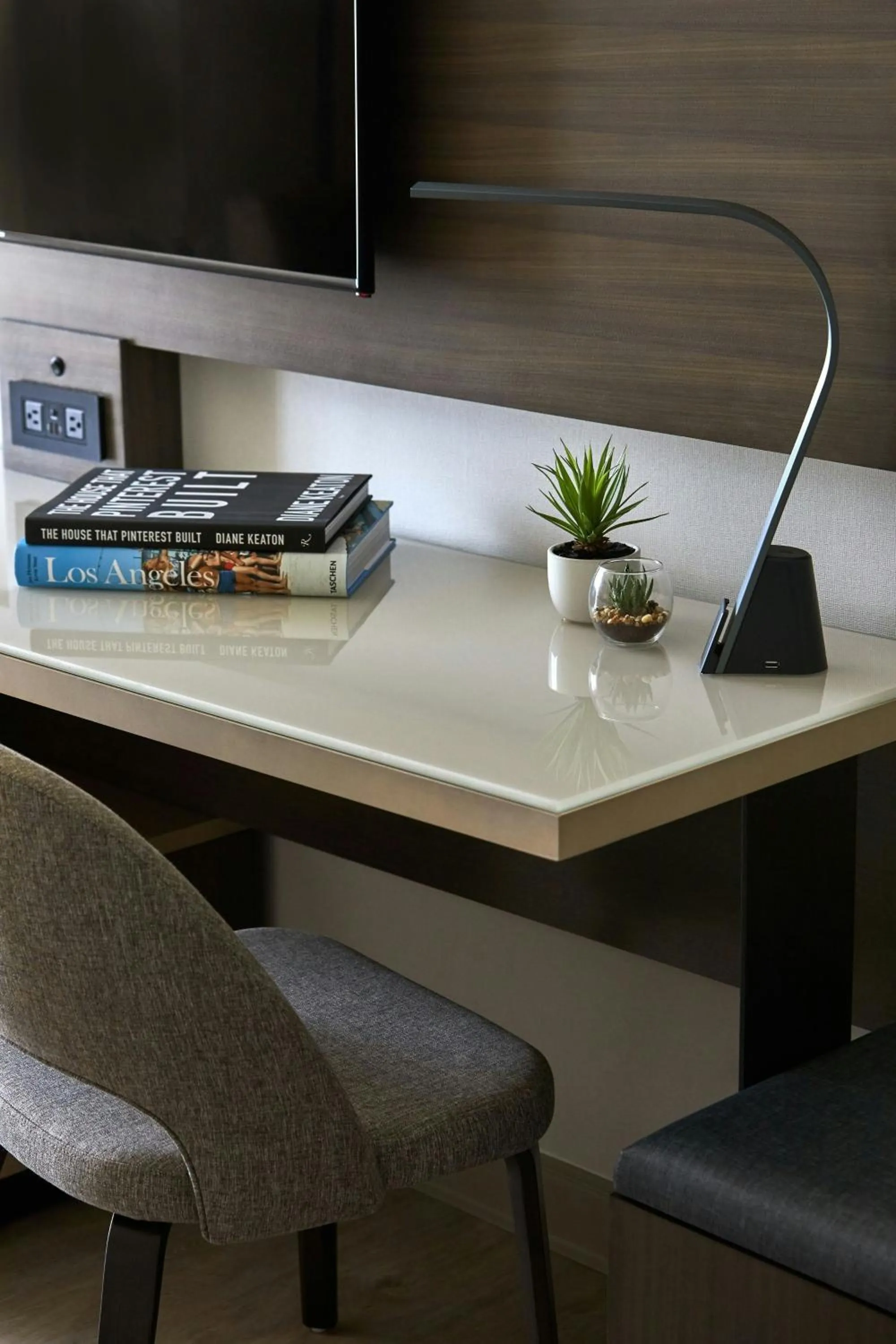 Photo of the whole room in Anaheim Marriott