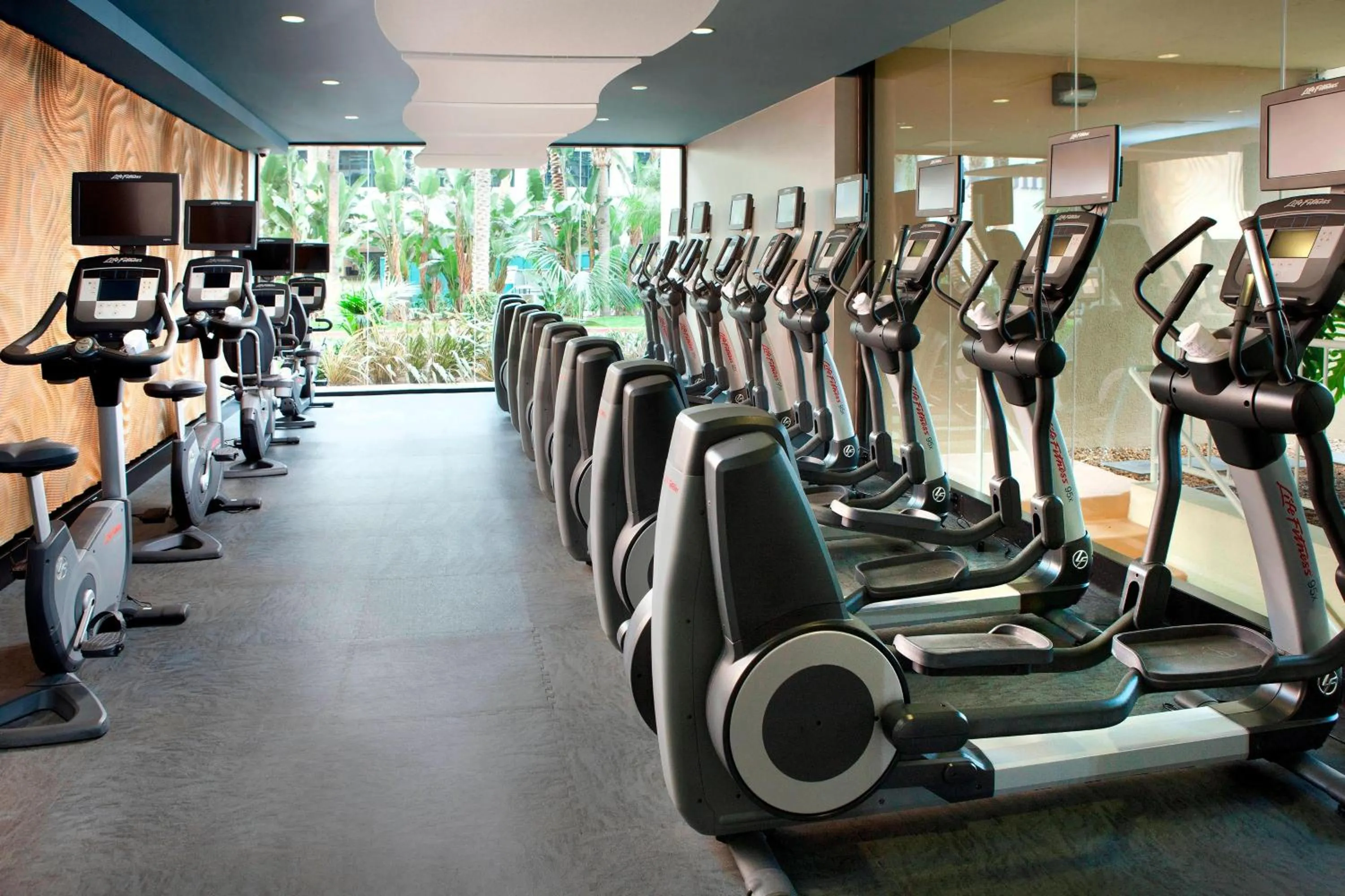 Fitness centre/facilities in Anaheim Marriott