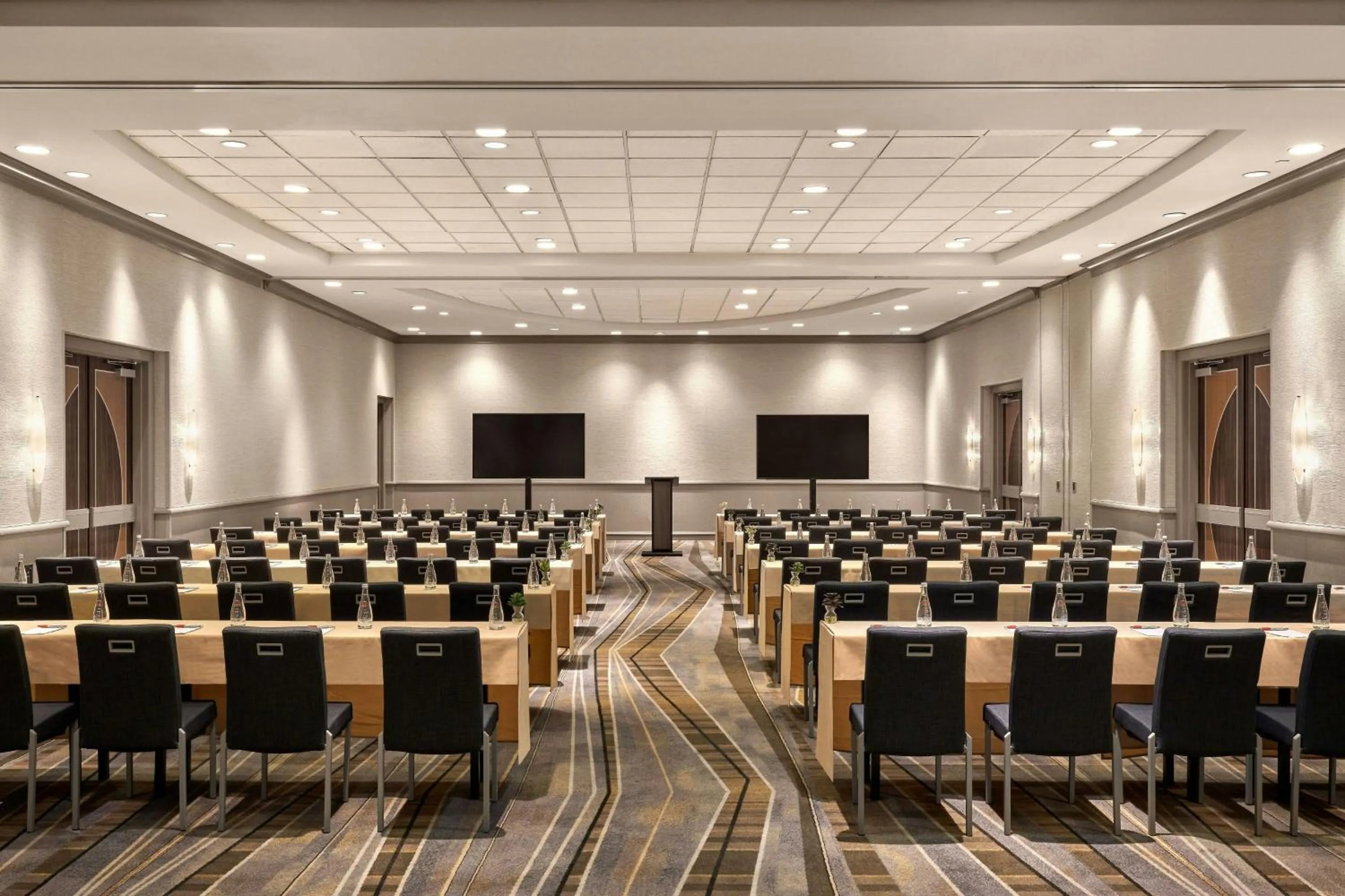 Meeting/conference room in Anaheim Marriott