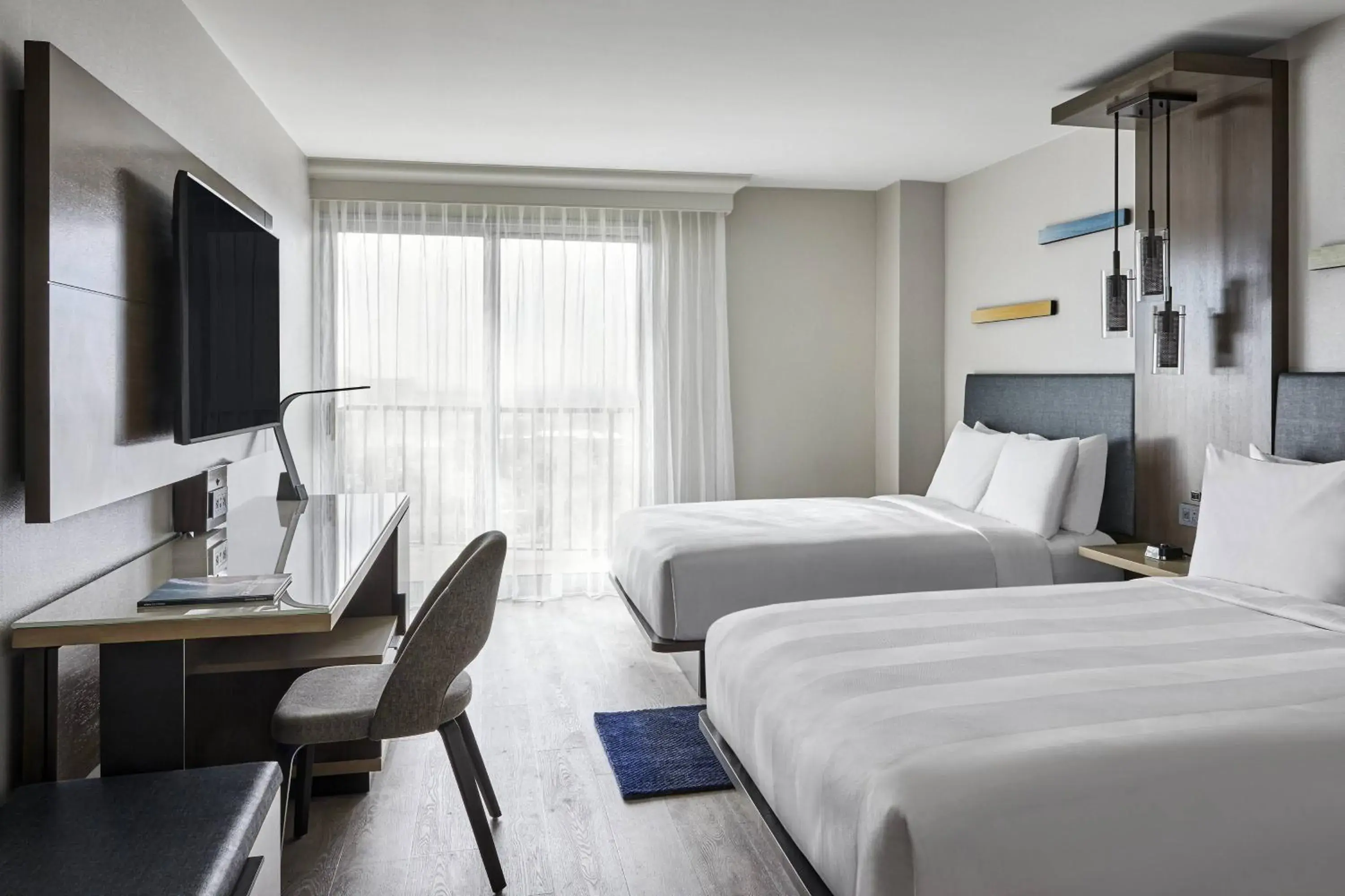 Queen Room with Two Queen Beds and Balcony in Anaheim Marriott Queen Room with Two Queen Beds and Balcony in Anaheim Marriott